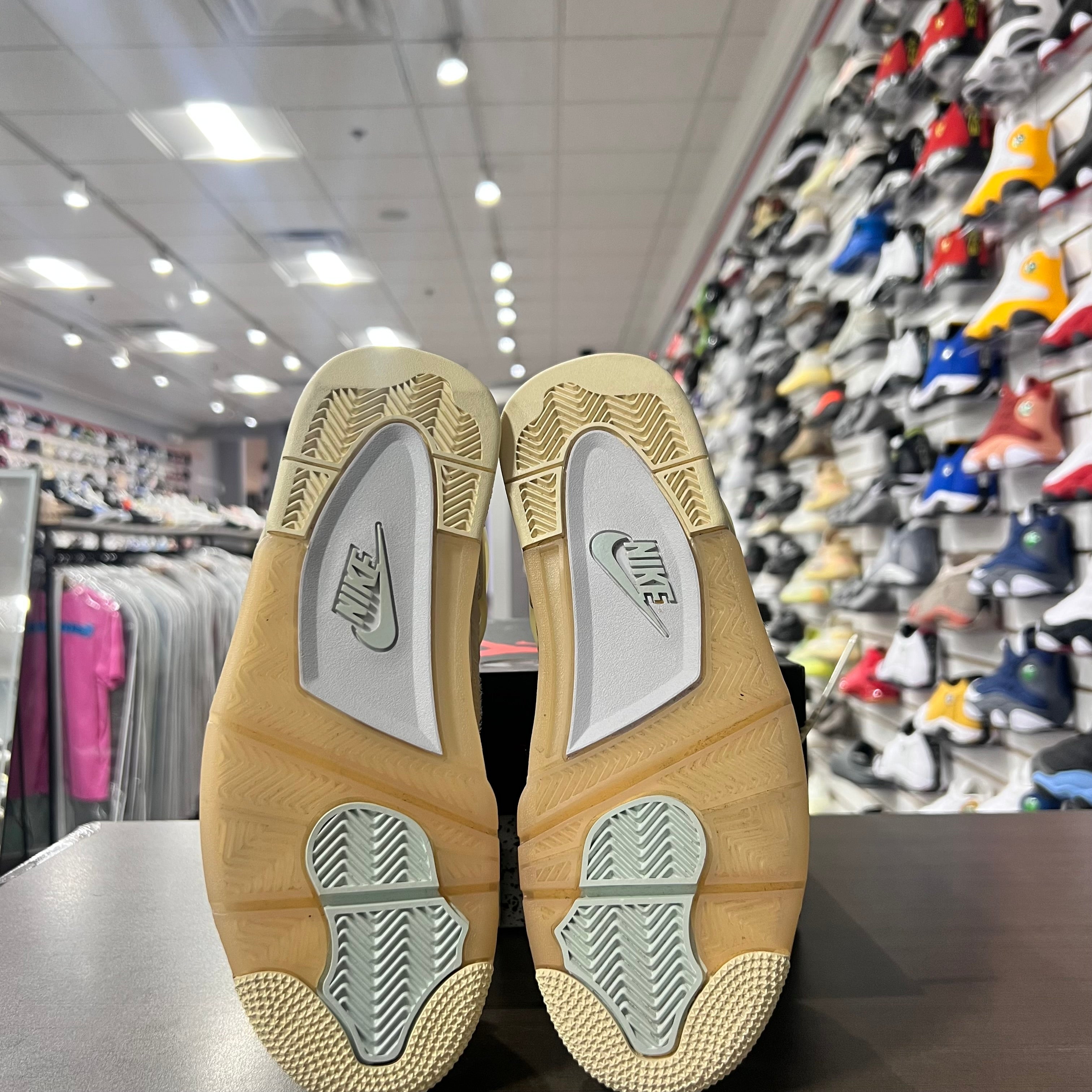 Jordan Retro 4 Womens Off White (Lightly Worn)