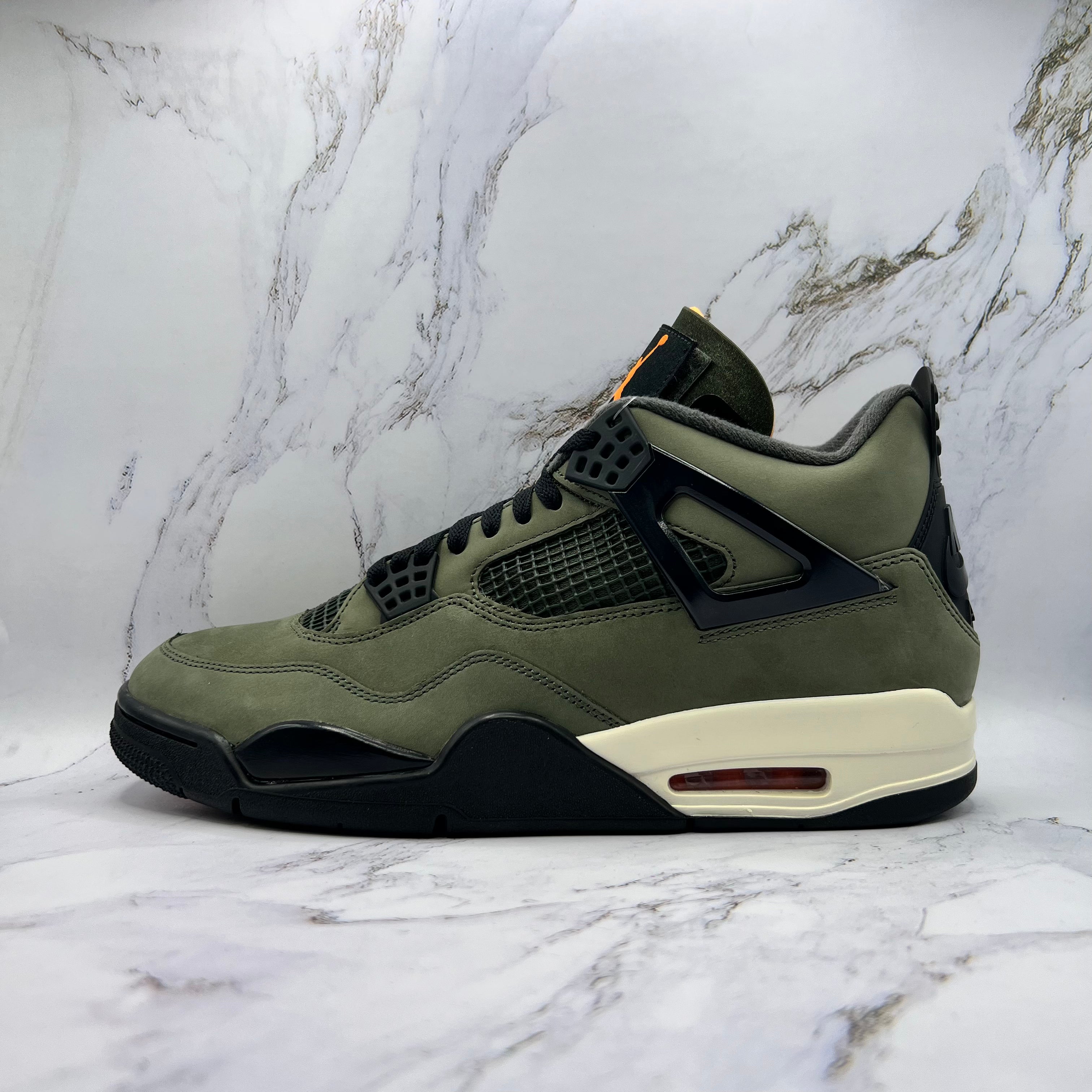 Jordan Retro 4 Mens Undefeated (2025)