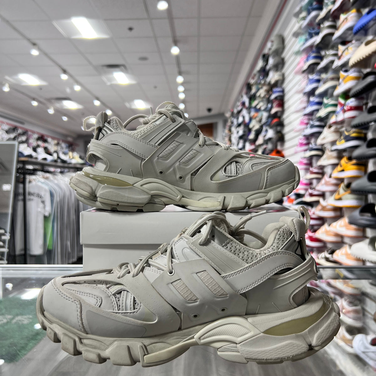 Balenciaga Track White (Lightly Worn+Replacement Box)
