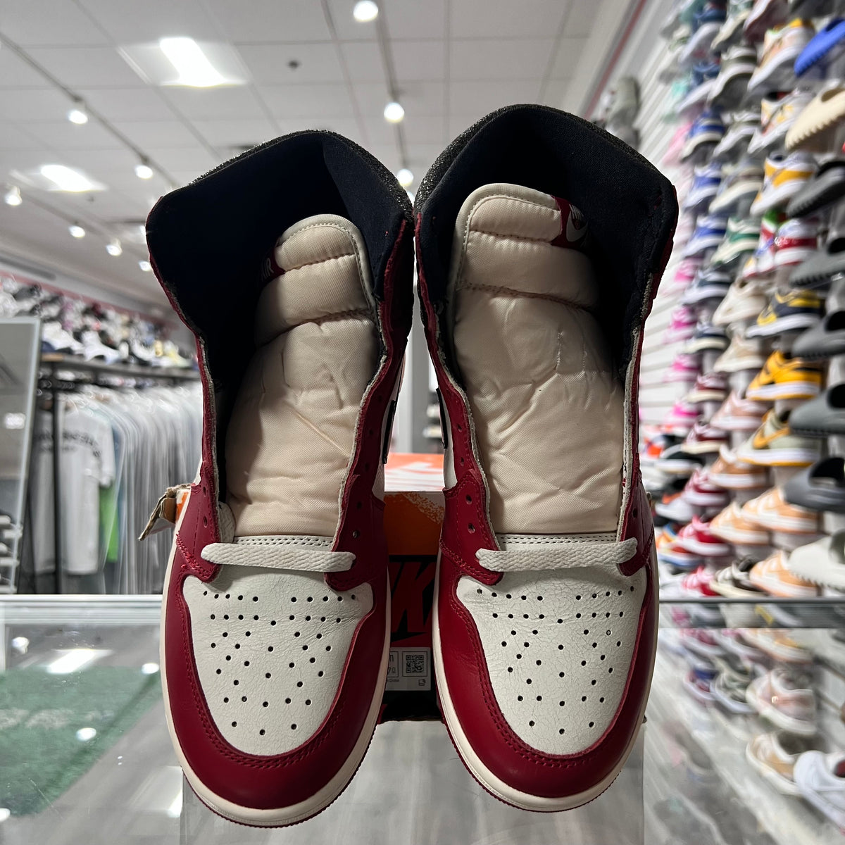 Jordan Retro 1 High Og Mens Lost & Found (Lightly Worn)