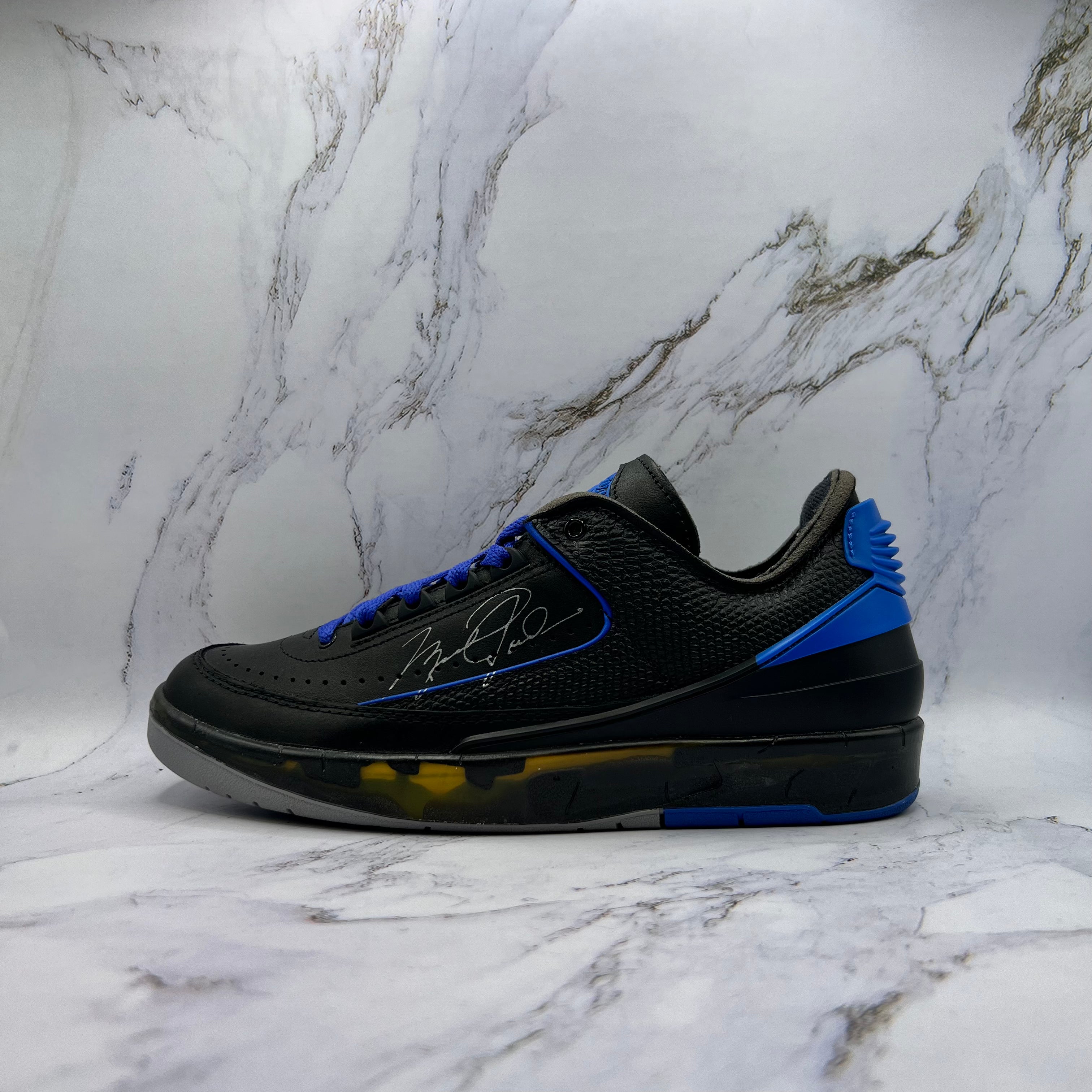 Jordan Retro 2 Mens Off White Blue Black