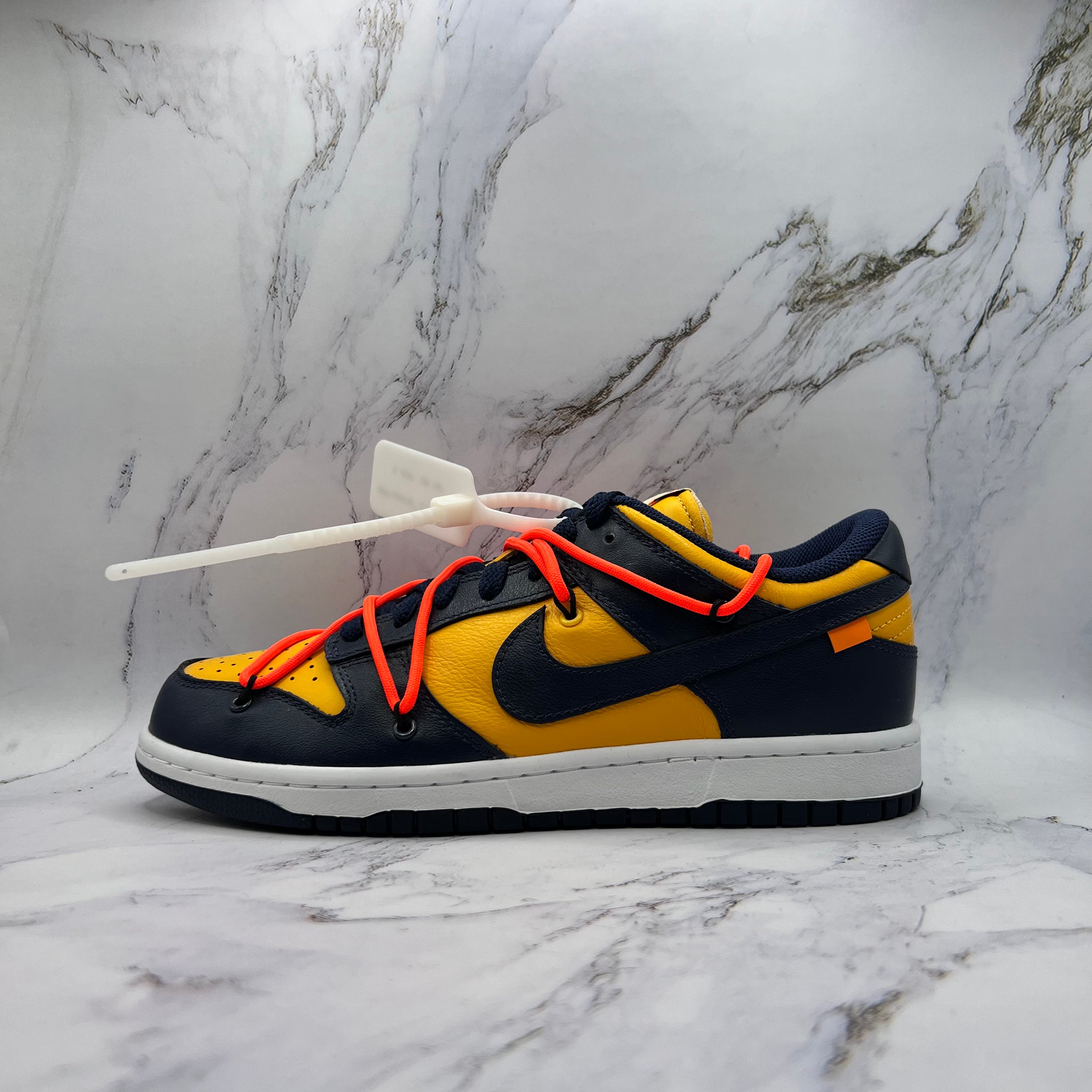 Nike Dunk Low Mens Off White Michigan