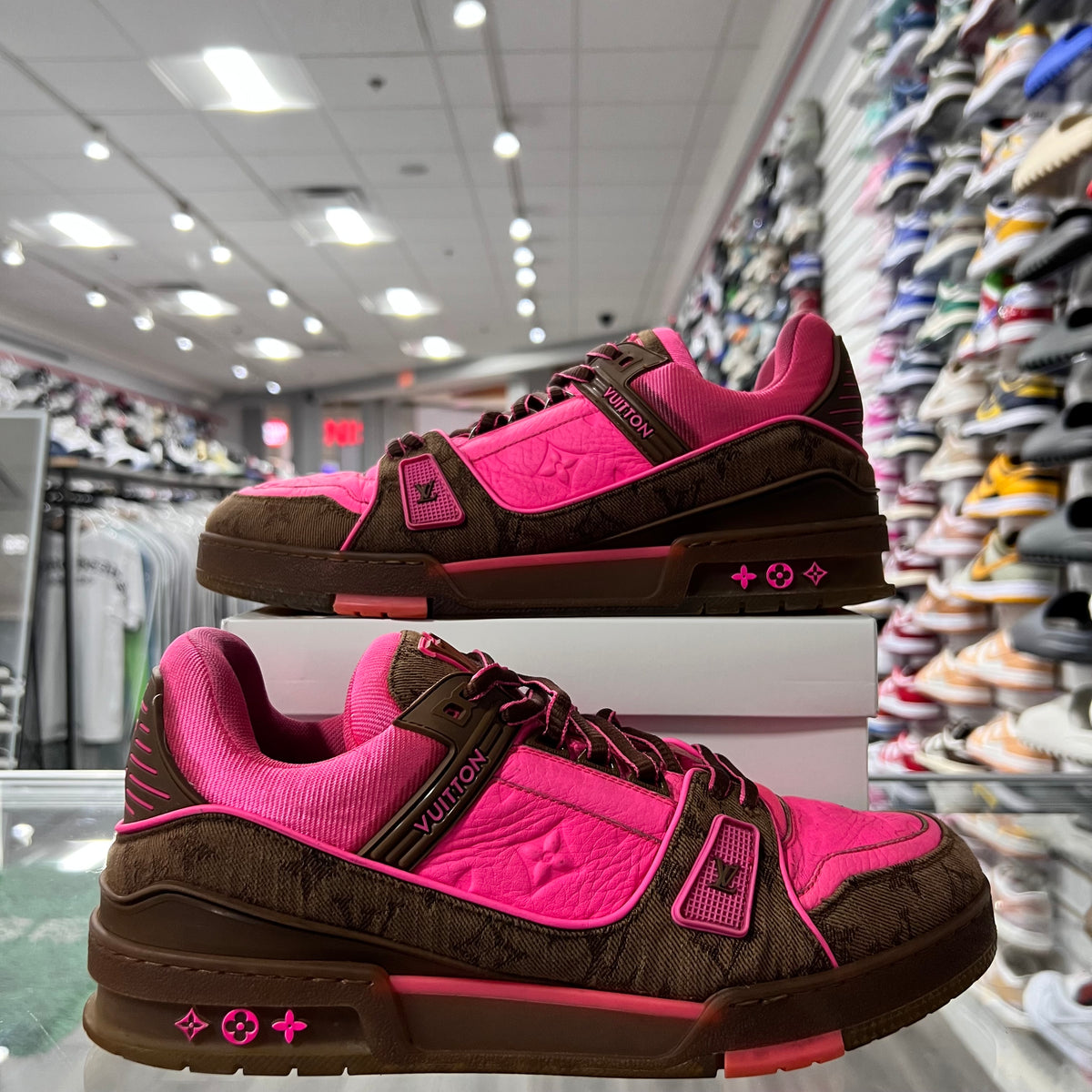 Louis Vuitton Trainer Pink/Brown Monogram (Lightly Worn+Replacement Box)