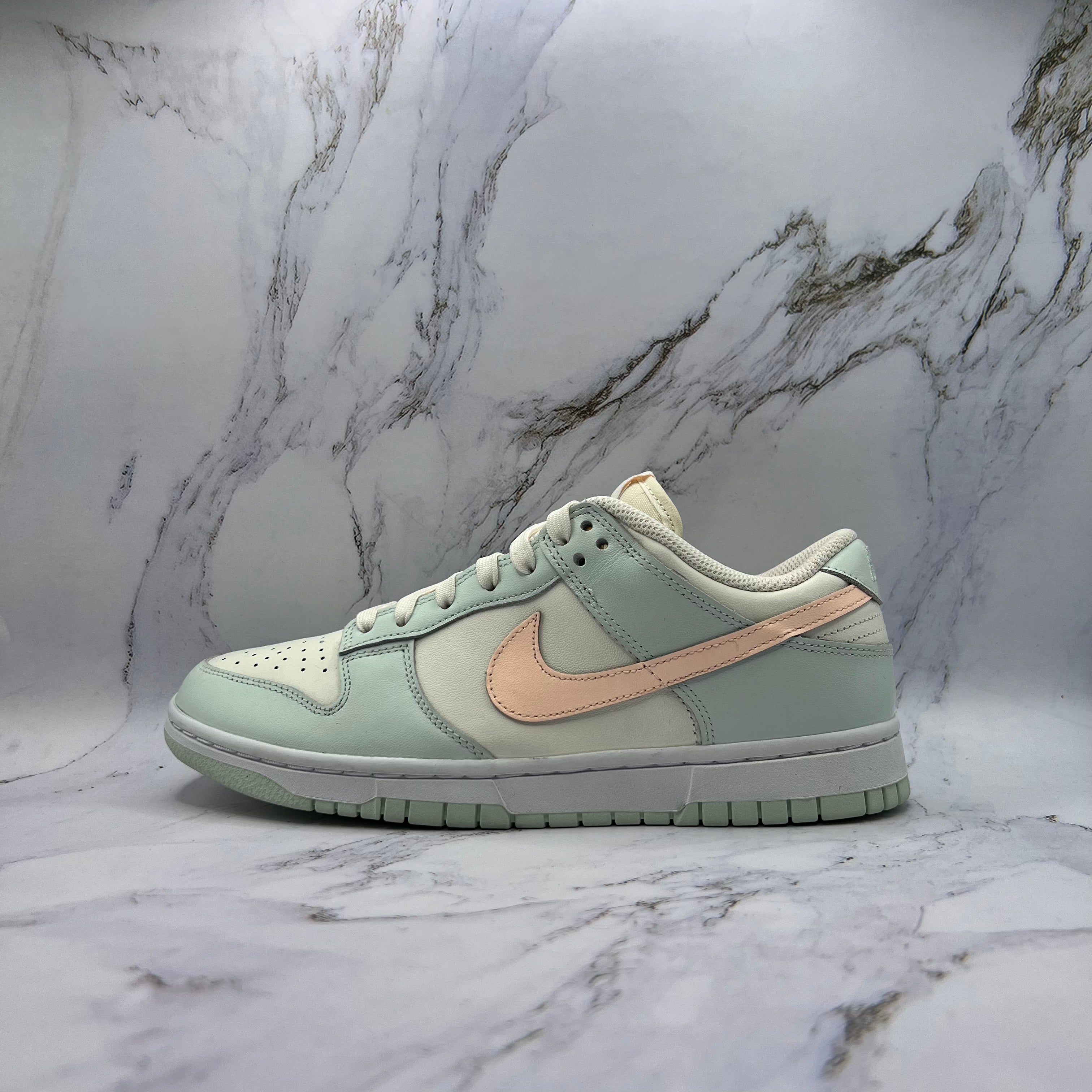 Nike Dunk Low Womens Barely Green