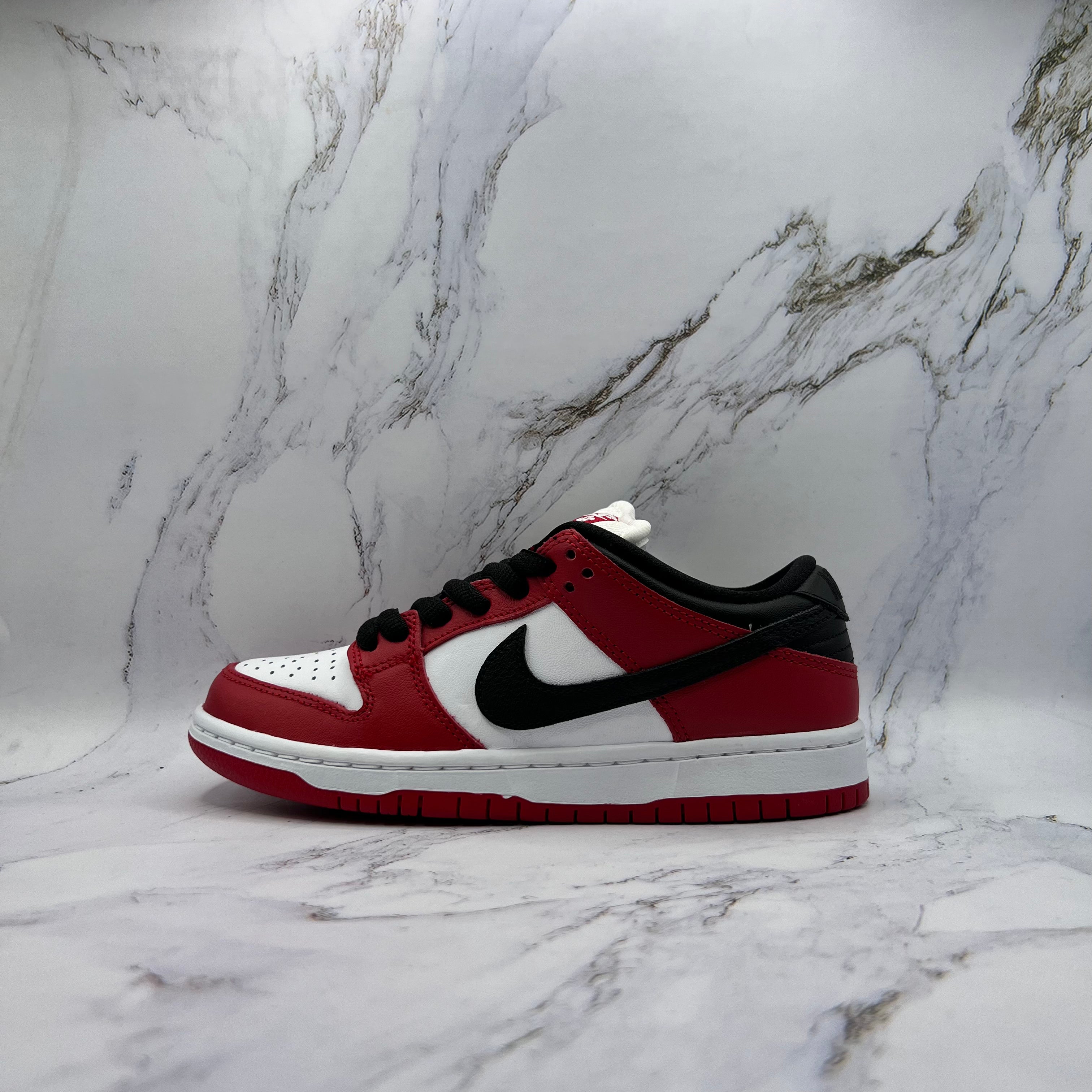 Nike SB Dunk Low Mens Chicago J Pack