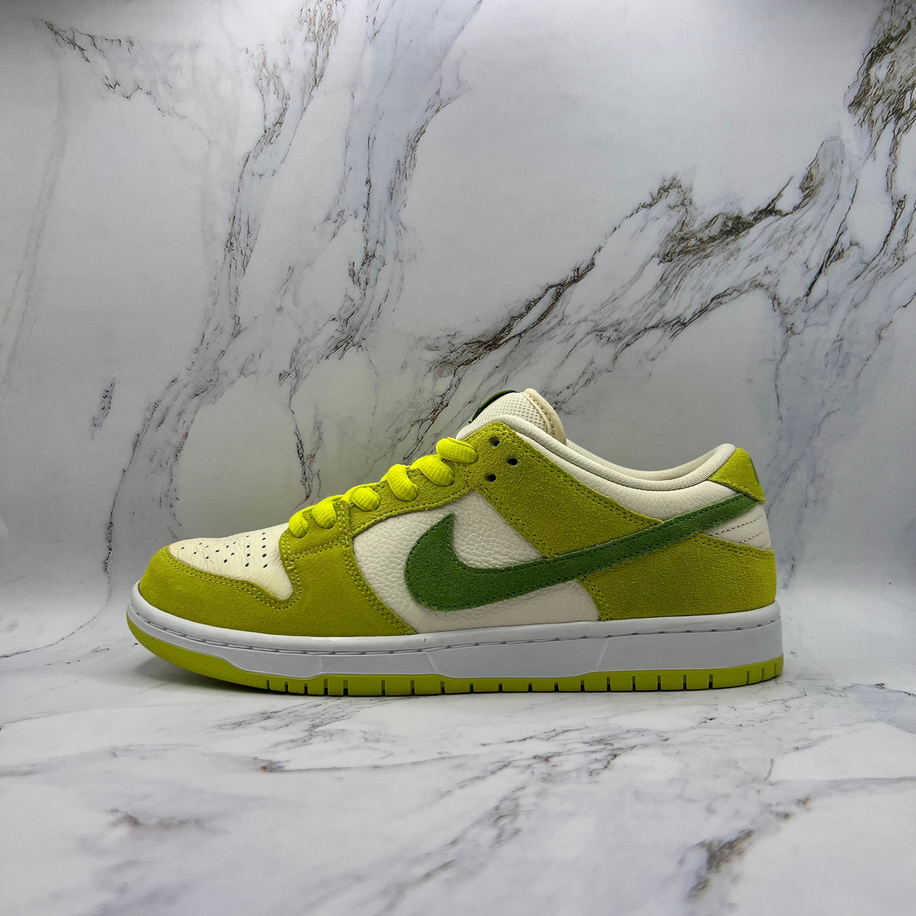 Nike Sb Dunk Low Mens Green Apple