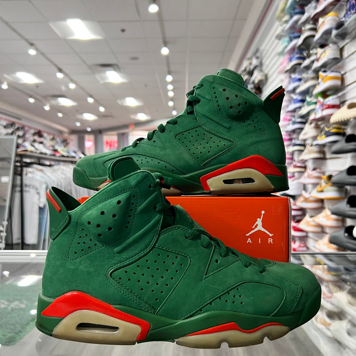 Jordan Retro 6 Mens Gatorade Green (Lightly Worn)