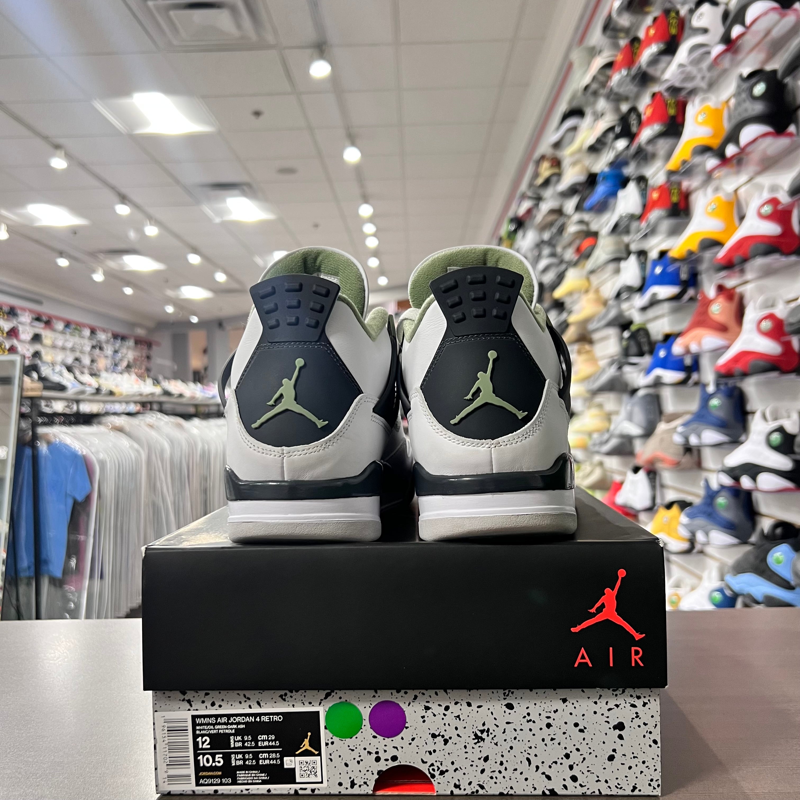 Jordan Retro 4 Womens Seafoam (Lightly Worn)