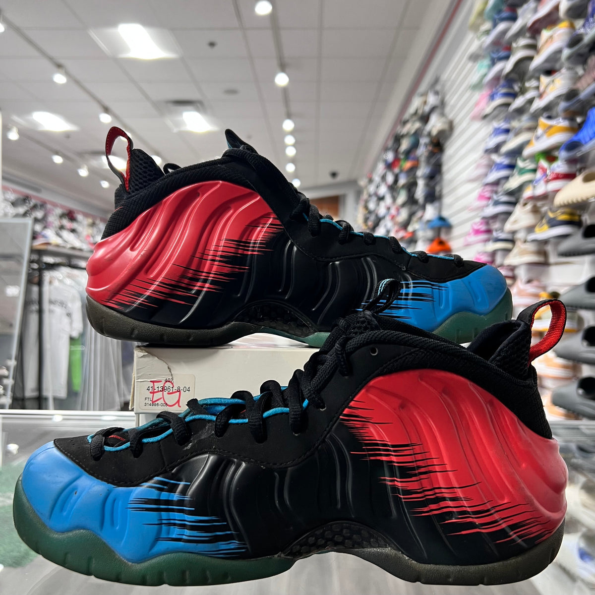 Nike Air Foamposites Pro Spider-Man (Lightly Worn)