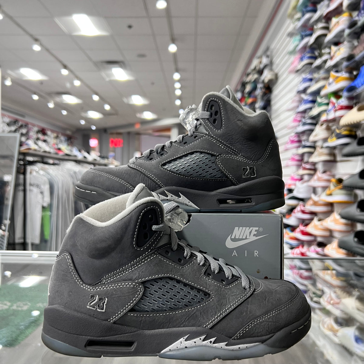 Jordan Retro 5 Gs Wolf Grey (Lightly Worn)