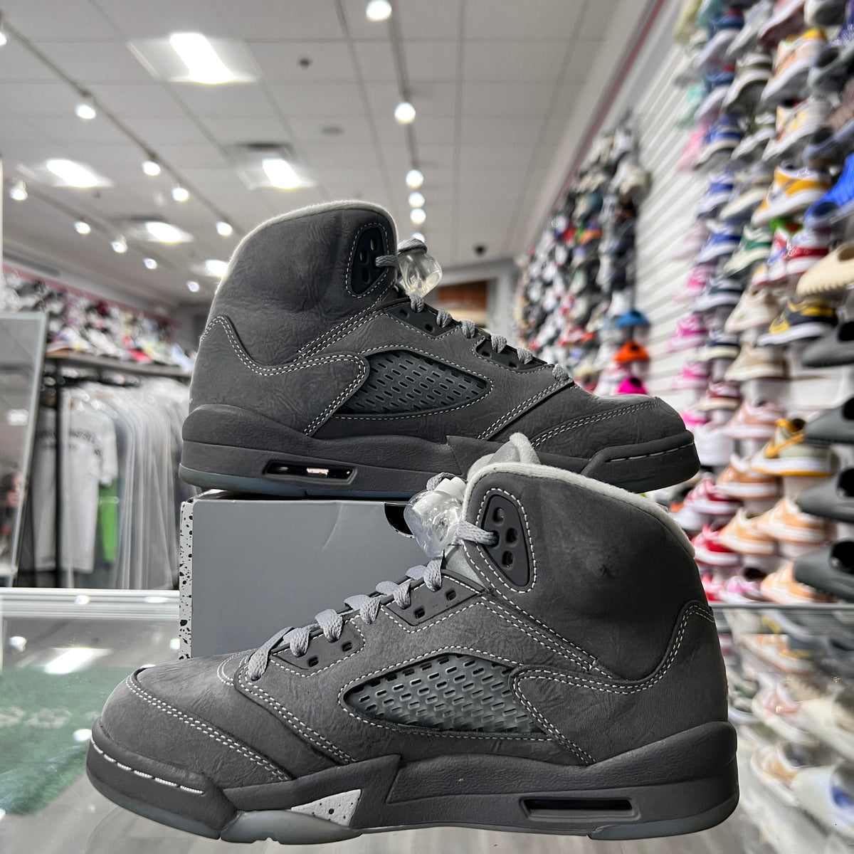 Jordan Retro 5 Gs Wolf Grey (Lightly Worn)
