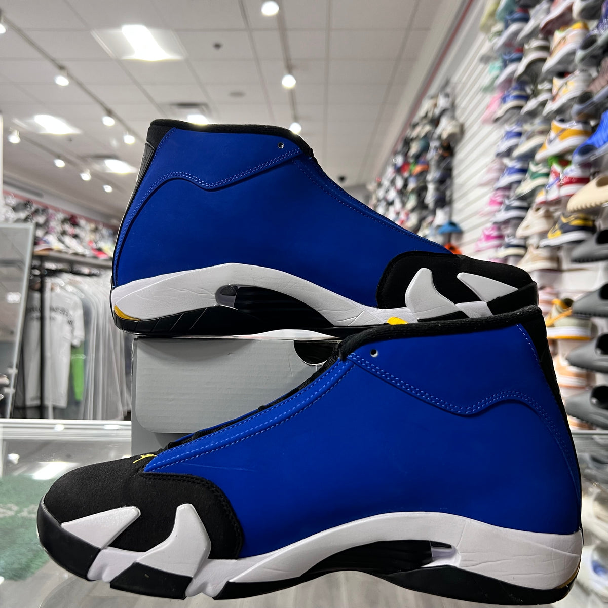 Jordan Retro 14 Mens Laneys (Lightly Worn)