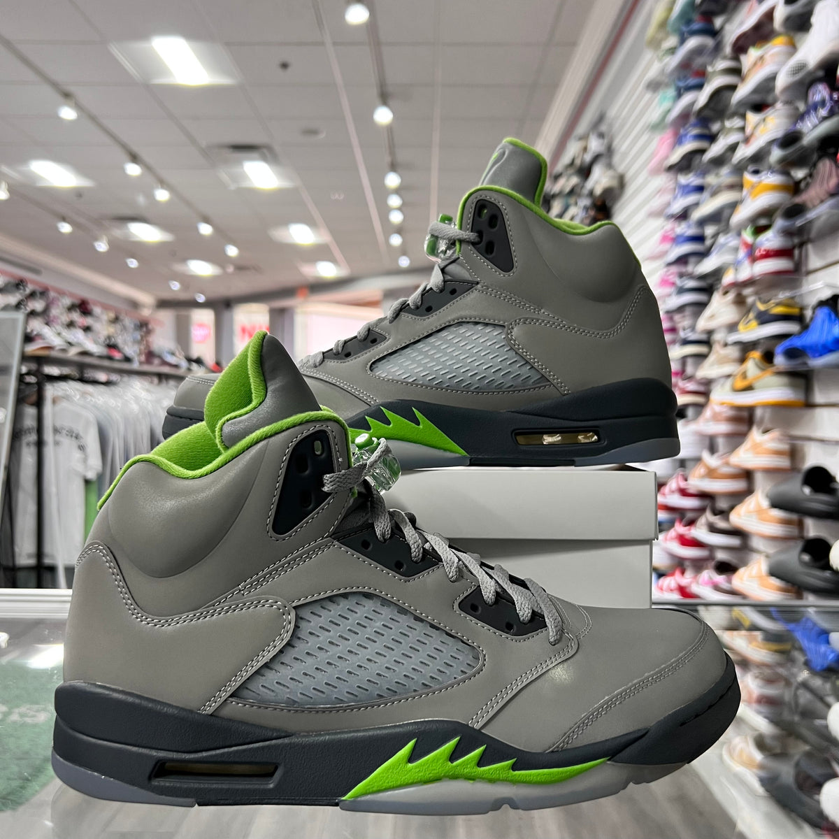Jordan Retro 5 Mens Green Bean (Lightly Worn+Replacement Box)