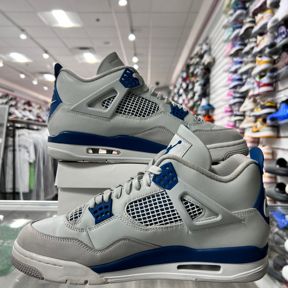 Jordan Retro 4 Mens Military Blue (Lightly Worn+Replacement Box)