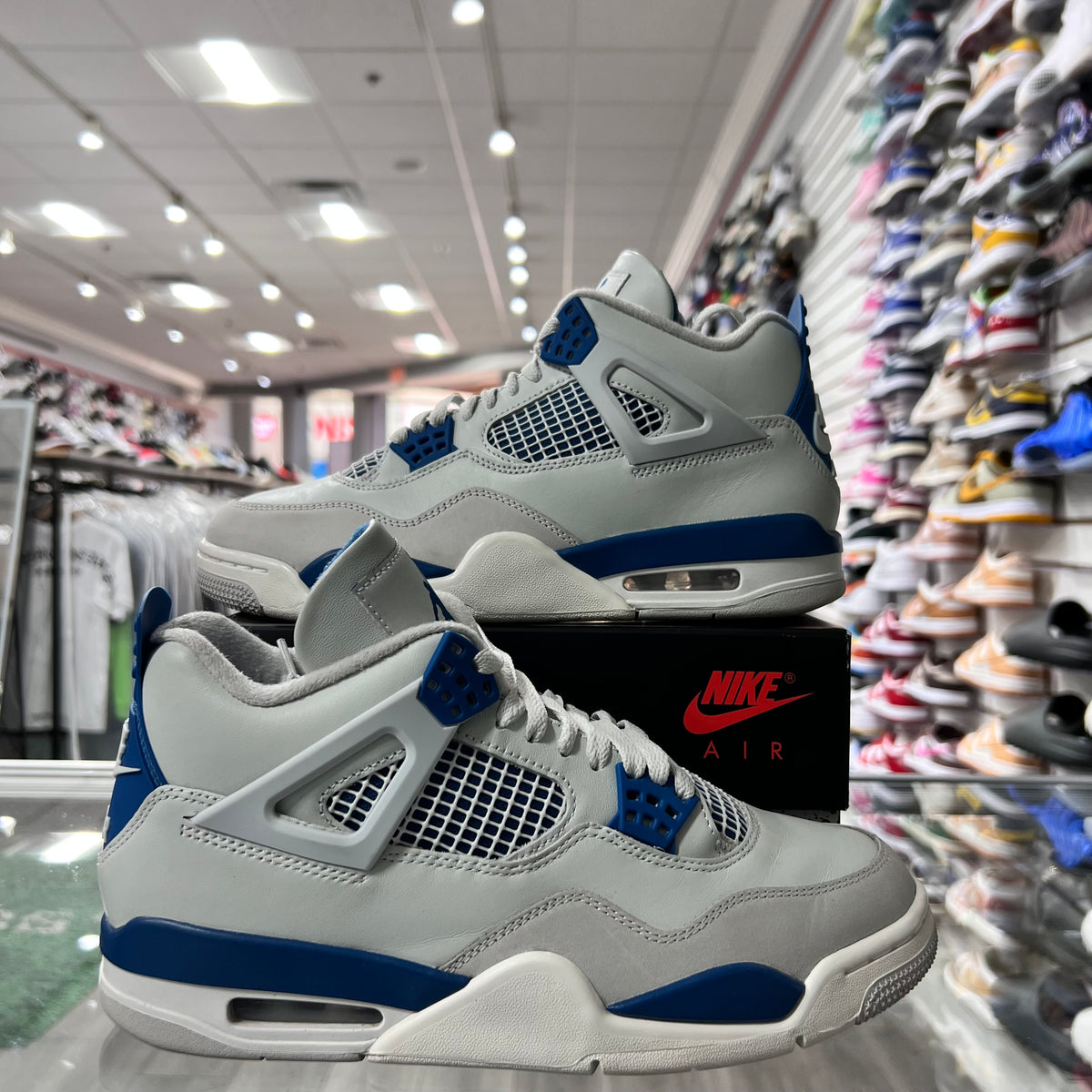 Jordan Retro 4 Mens Military Blue (Lightly Worn)