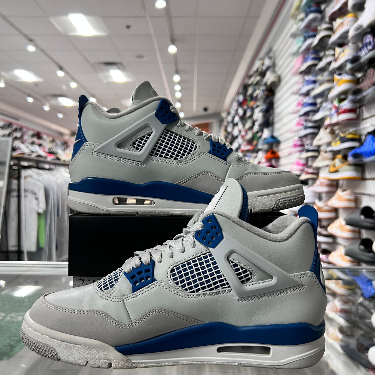 Jordan Retro 4 Mens Military Blue (Lightly Worn)