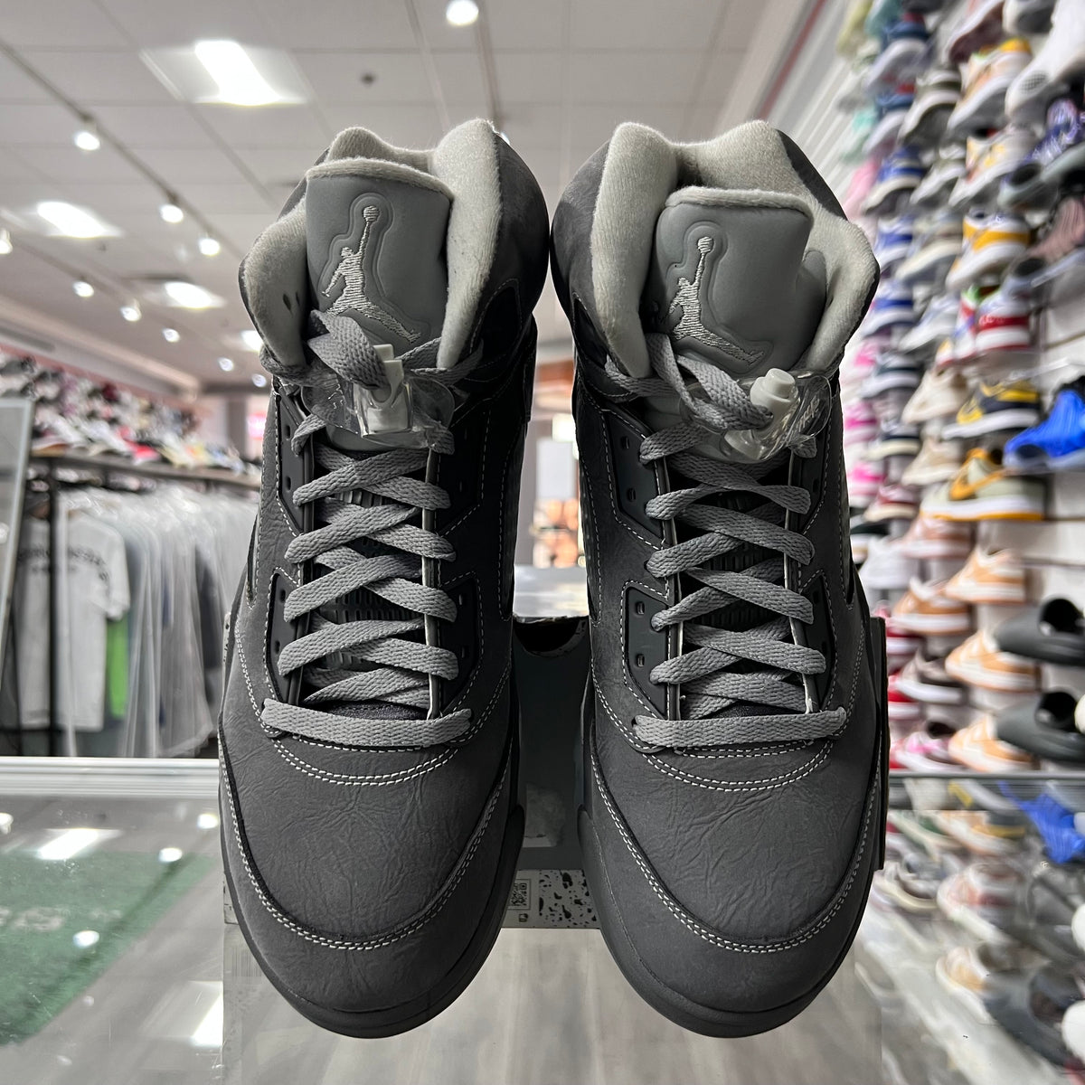 Jordan Retro 5 Mens Wolf Grey (Lightly Worn)