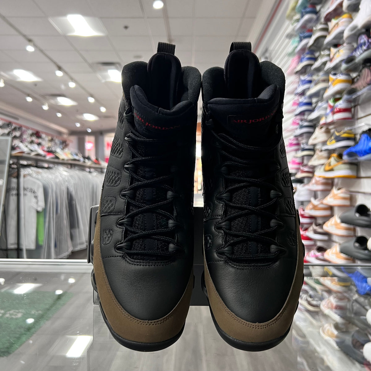 Jordan Retro 9 Mens Olive (Lightly Worn)