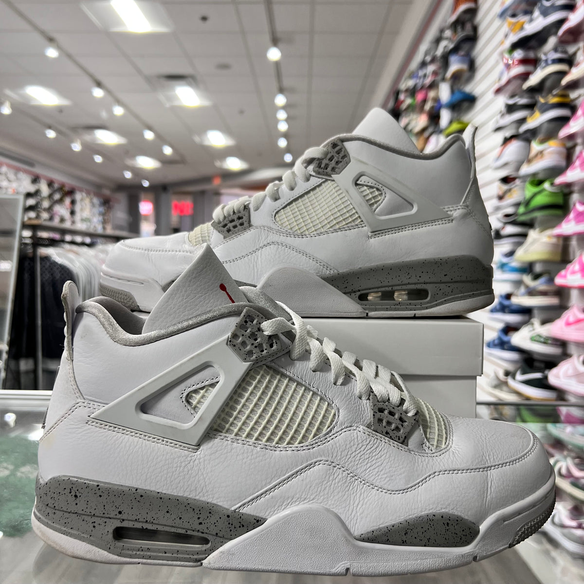Jordan Retro 4 Mens White Oreo (Lightly Worn+Replacement Box)