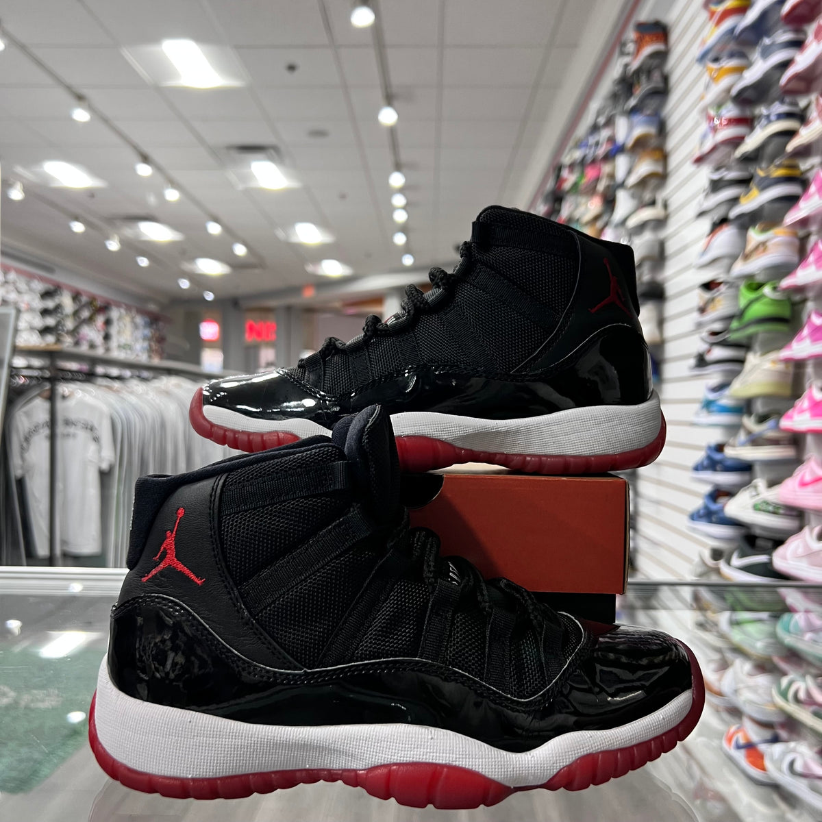 Jordan Retro 11 Gs Bred (Lightly Worn)