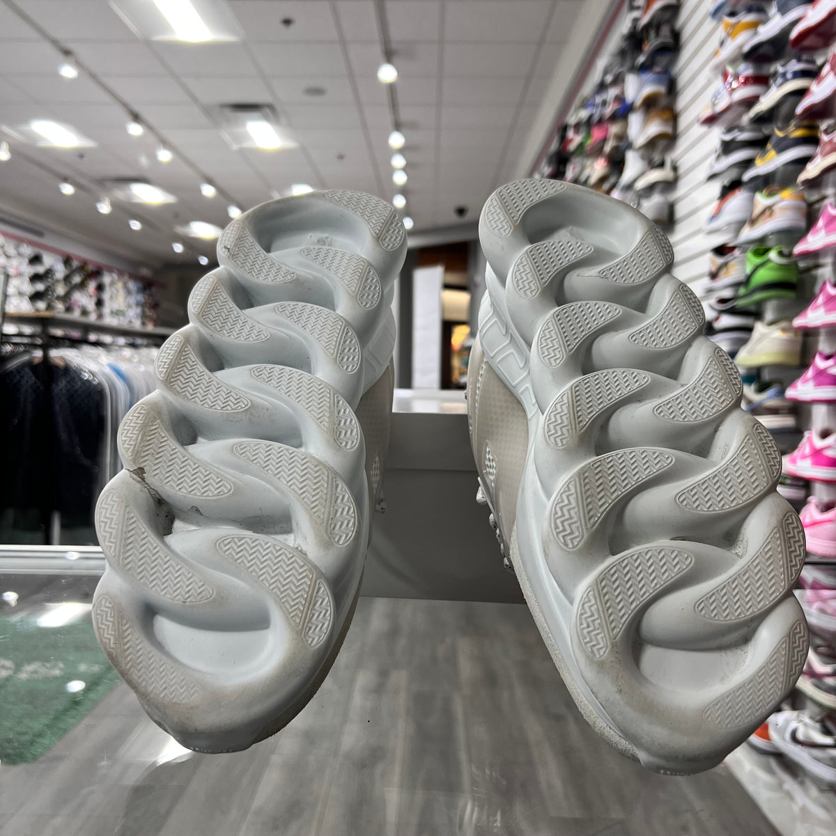 Versace Chain Reaction White (Lightly Worn+Replacement Box)