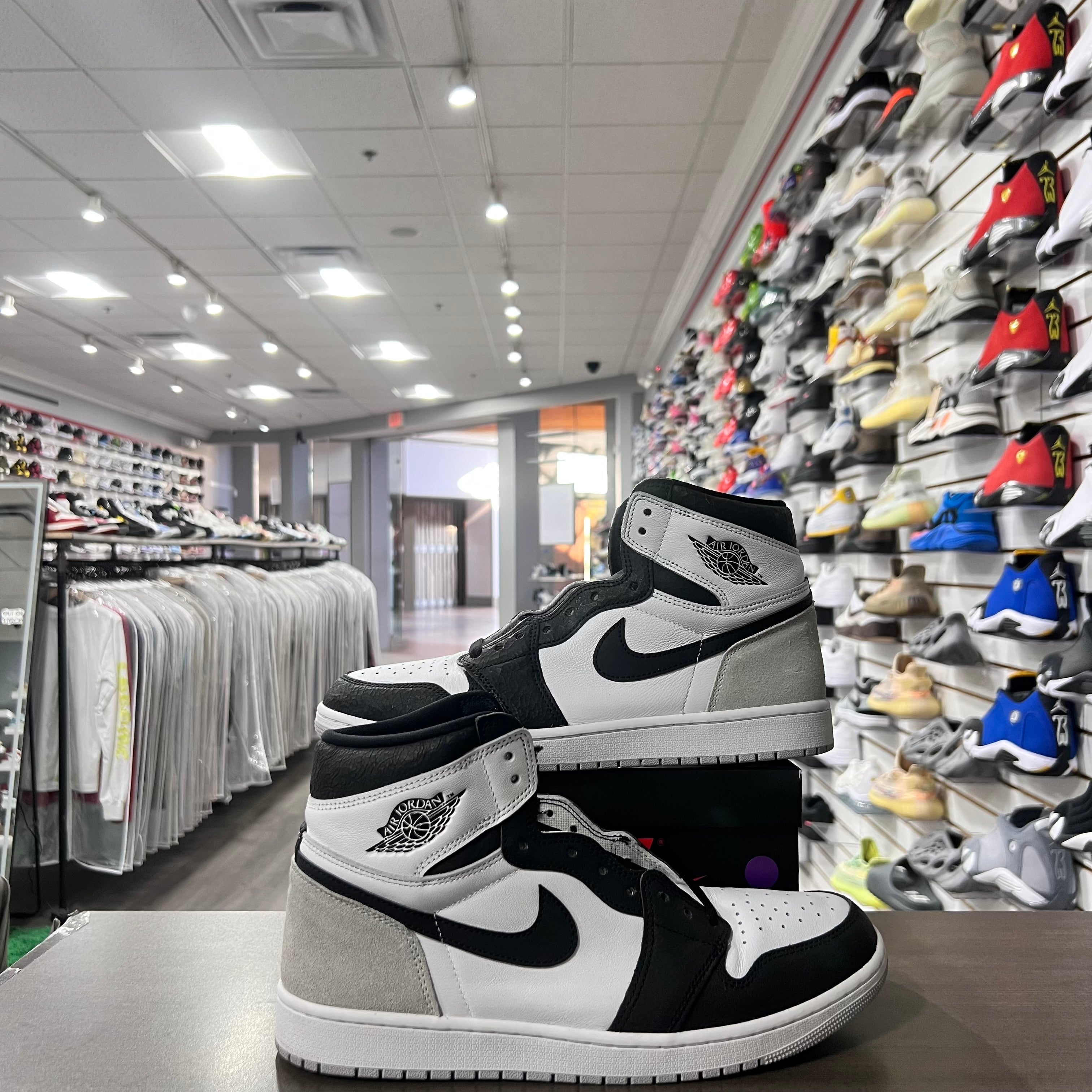 Jordan Retro 1 High Og Mens Bleached Coral (Lightly Worn)