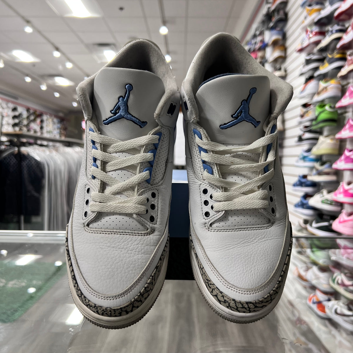 Jordan Retro 3 Mens UNC (Lightly Worn)