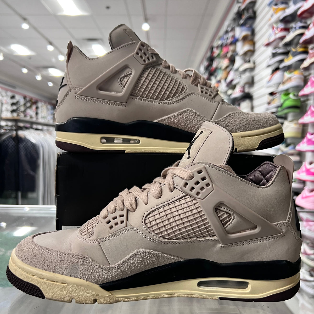 Jordan Retro 4 Womens A Ma Maniere While You Sleeping (Lightly Worn)