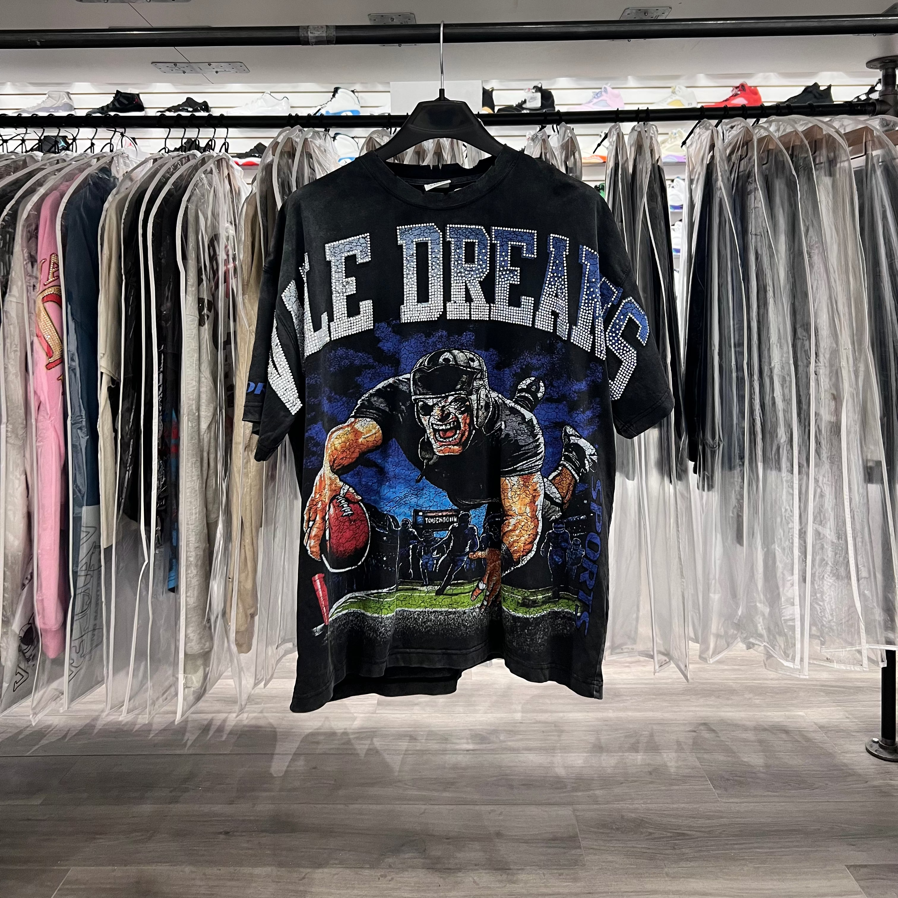 Vale Football Graphic Tee (Lightly Worn)