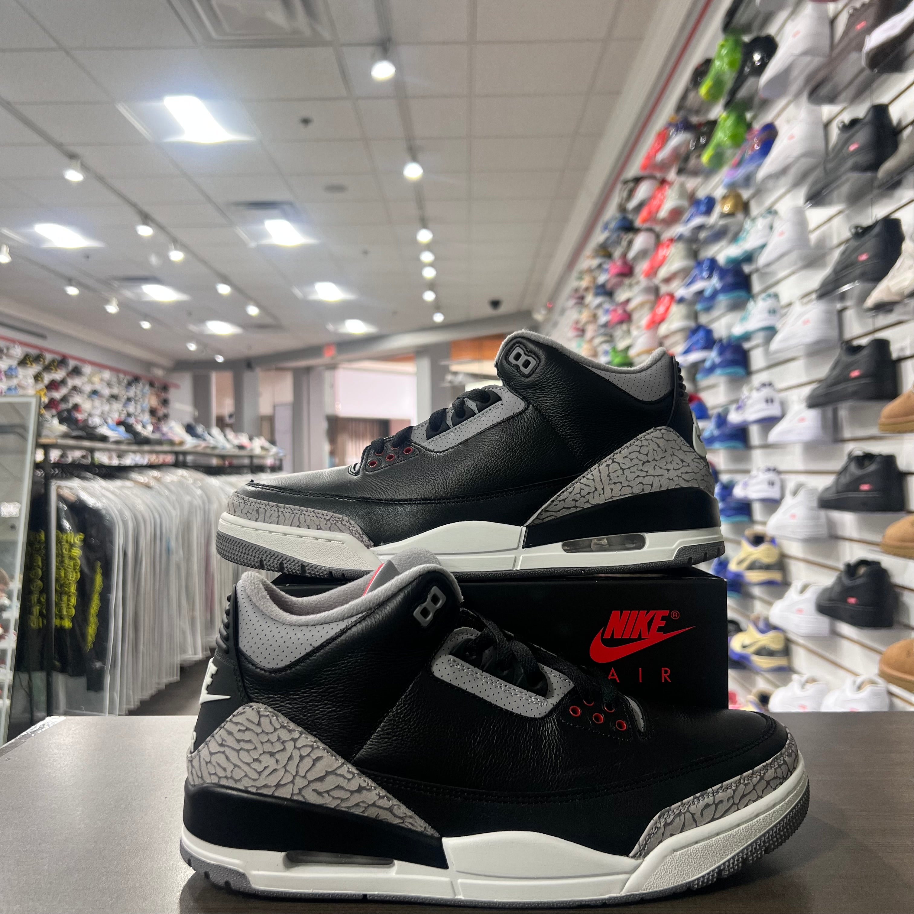 Jordan Retro 3 Mens Black Cement (Lightly Worn)