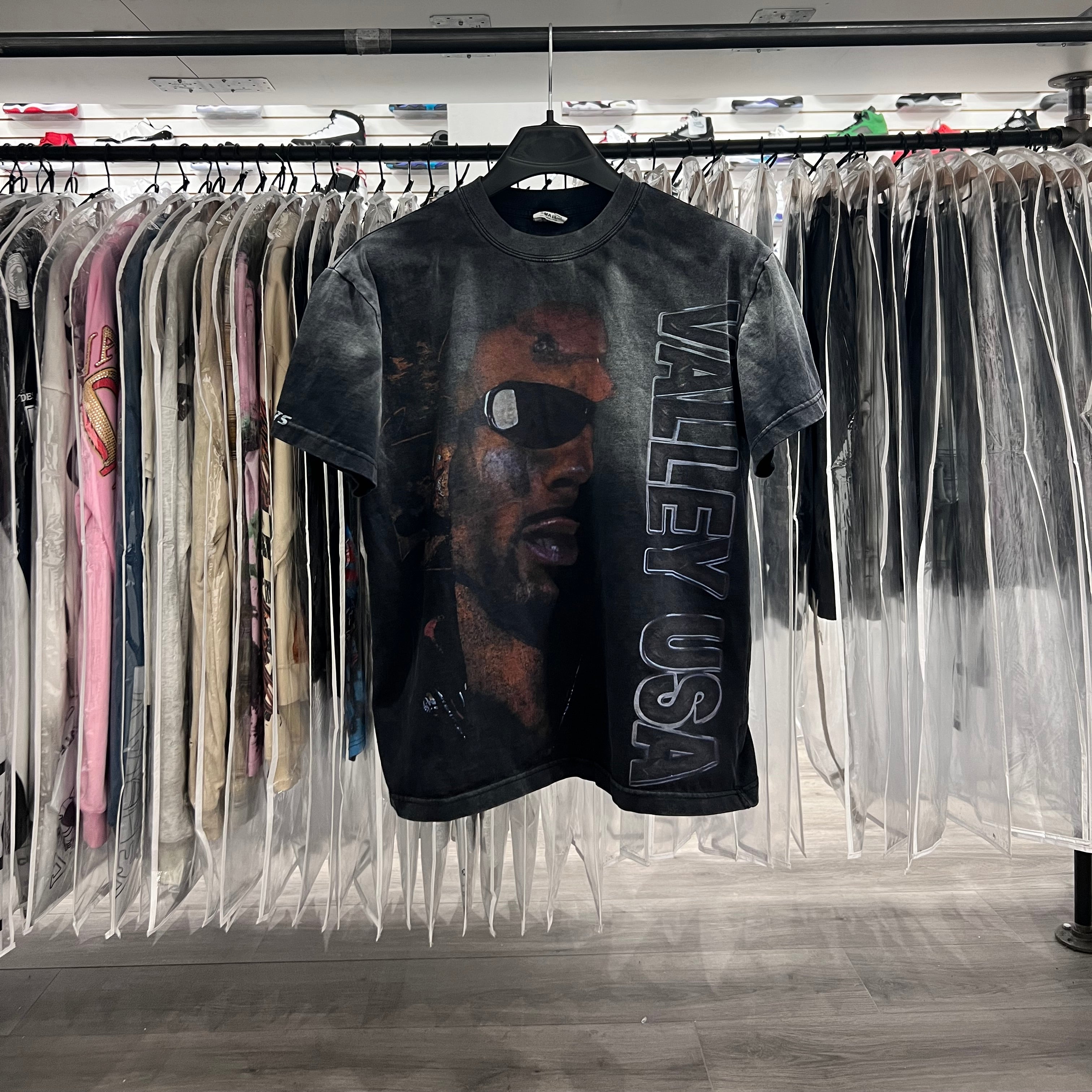 Vale Valley USA Tee Black (Lightly Worn)