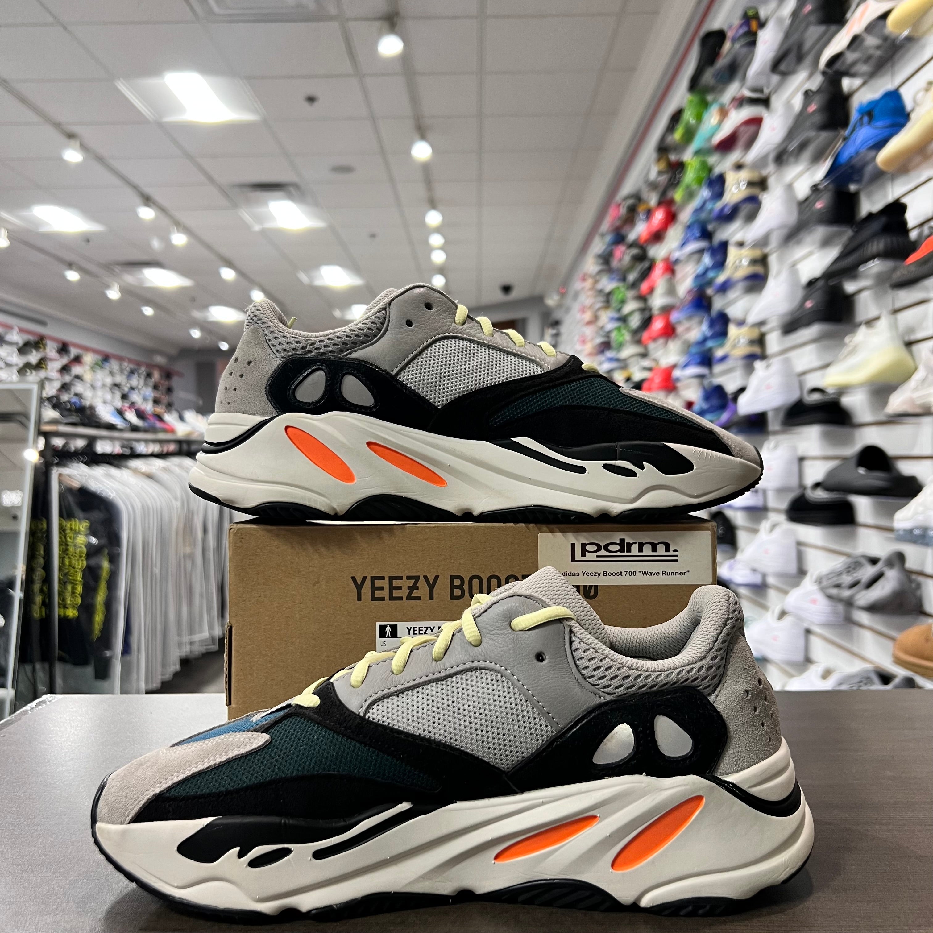 Yeezy 700 Wave Runner (Lightly Worn)