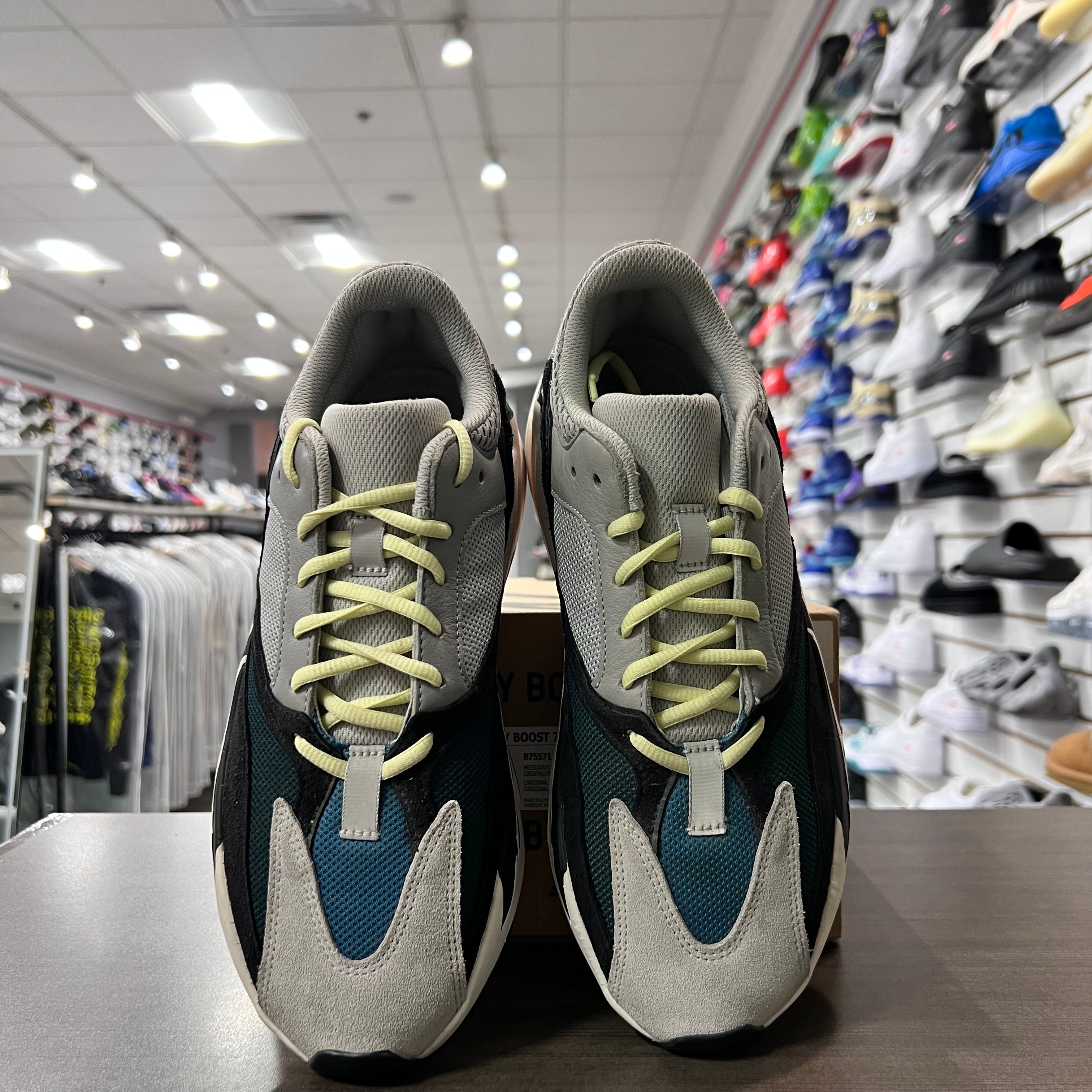 Yeezy 700 Wave Runner (Lightly Worn)