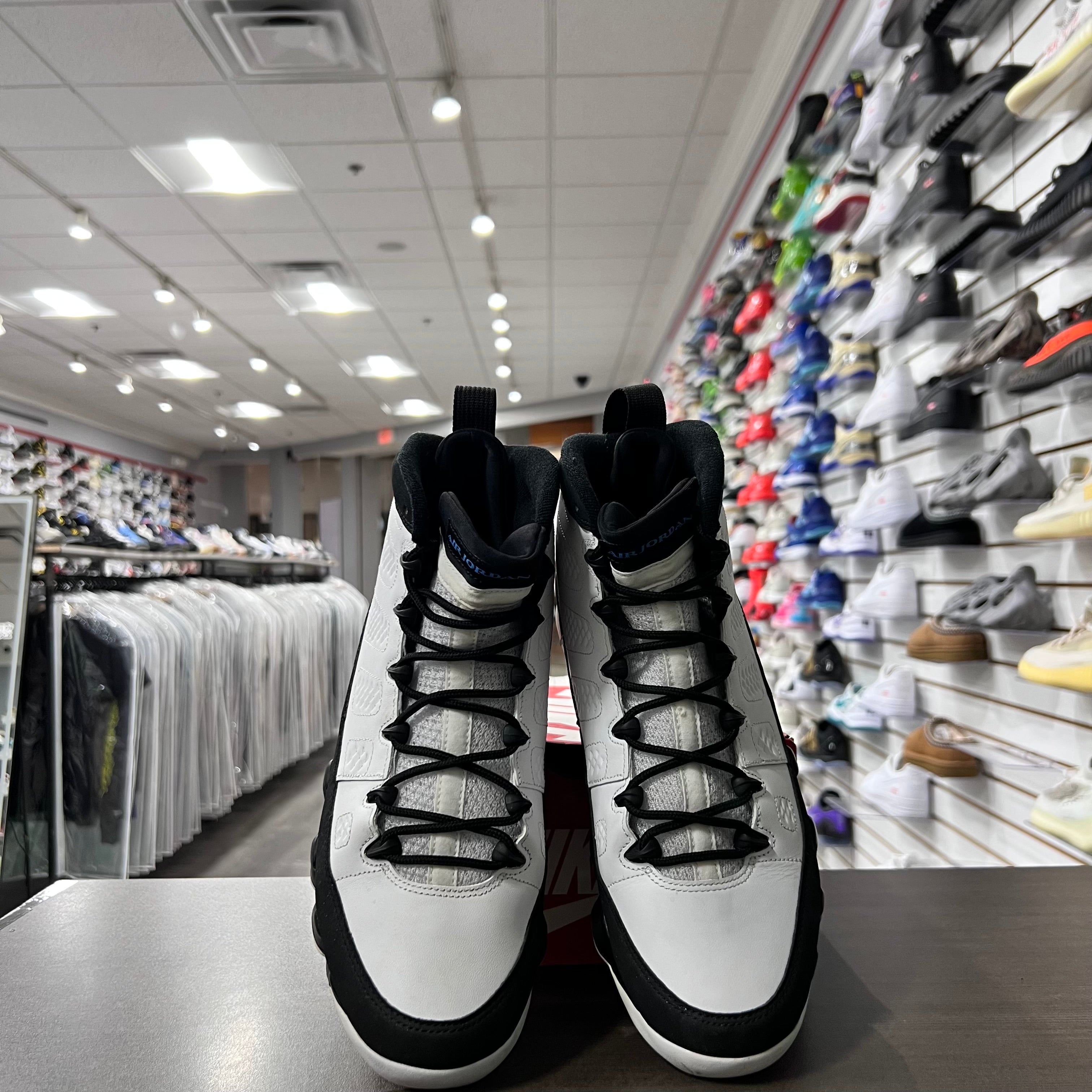 Jordan Retro 9 Mens University Blue (Lightly Worn+Replacement Box)