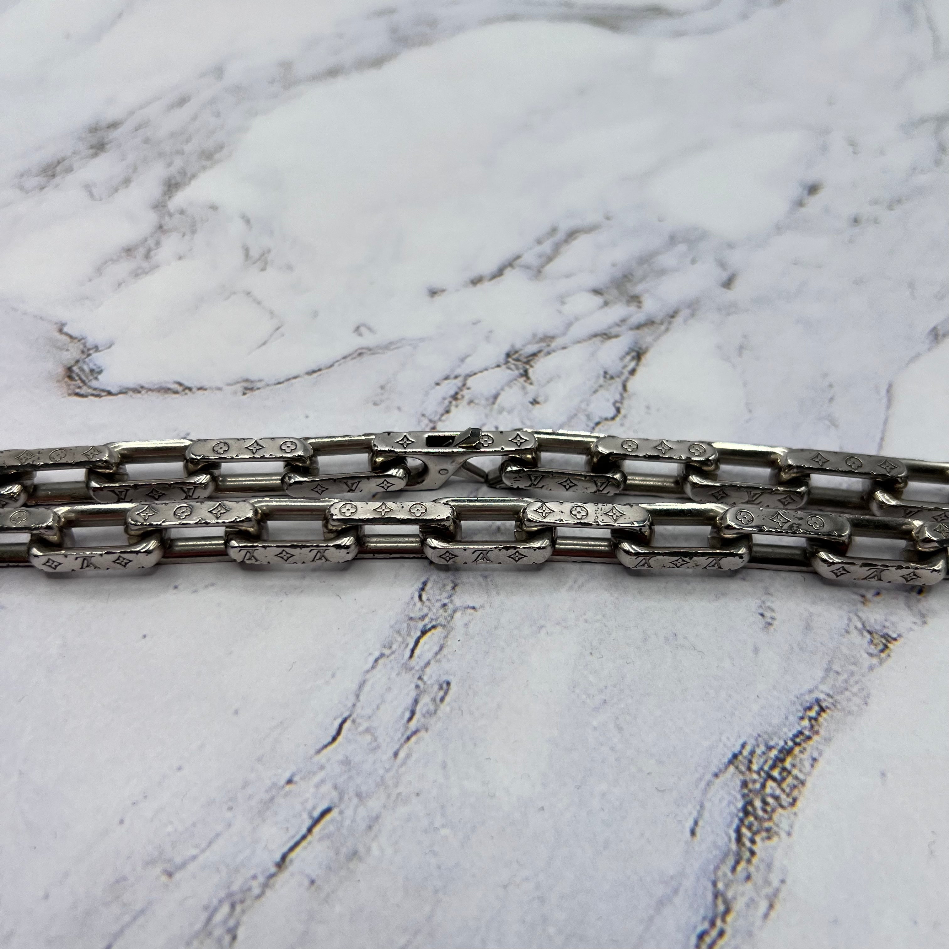 Louis Vuitton Monogram Chain (Lightly Worn)