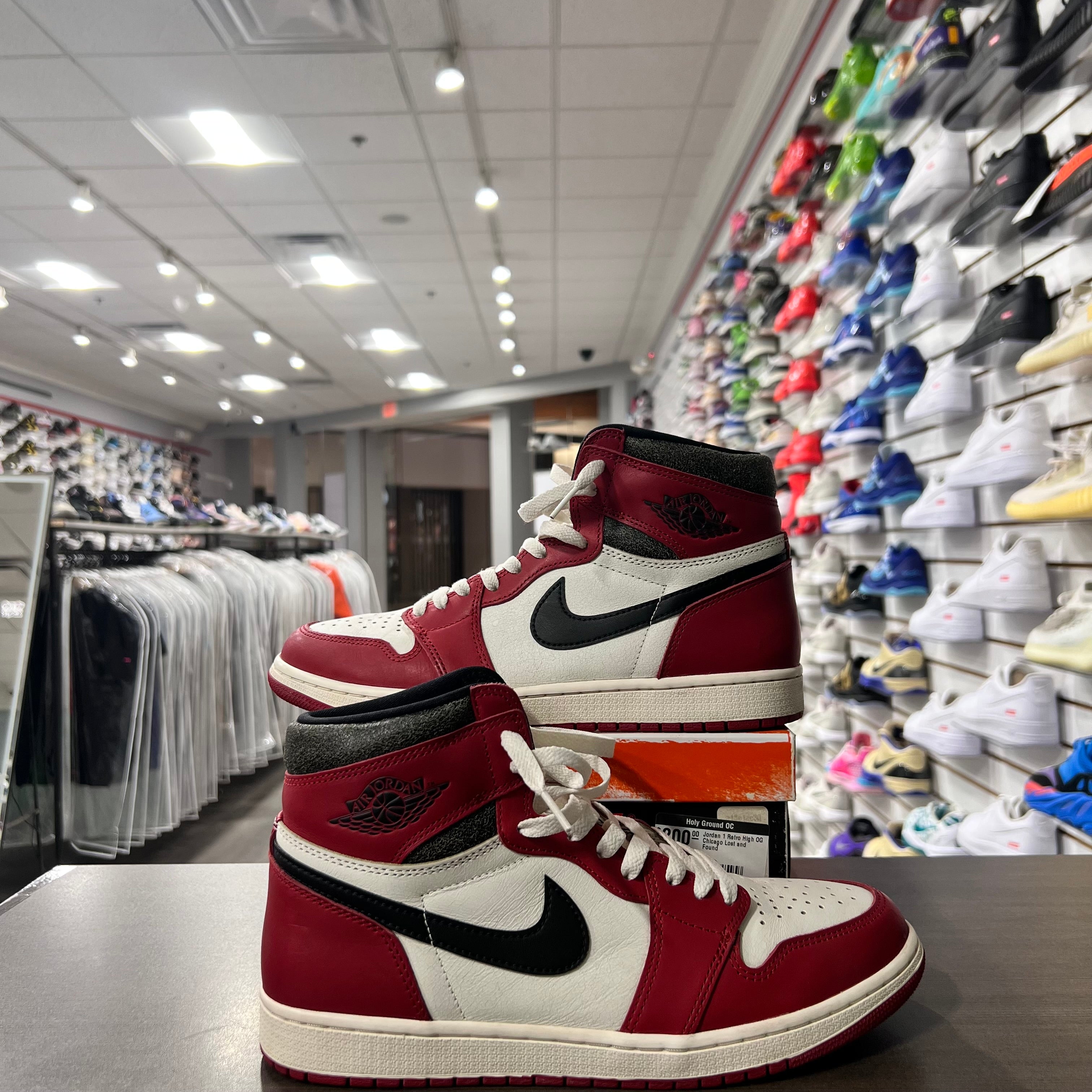 Jordan Retro 1 High Og Mens Lost And Found (Lightly Worn)