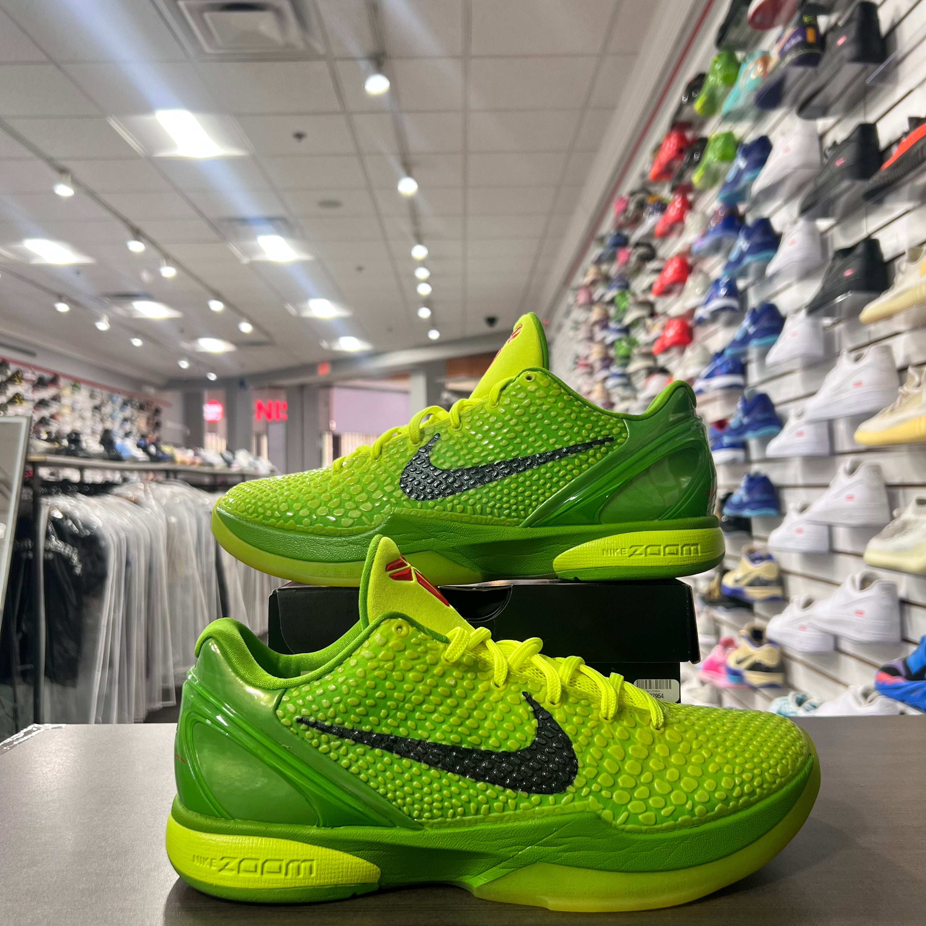 Nike Kobe VI Protro Grinch (Lightly Worn)