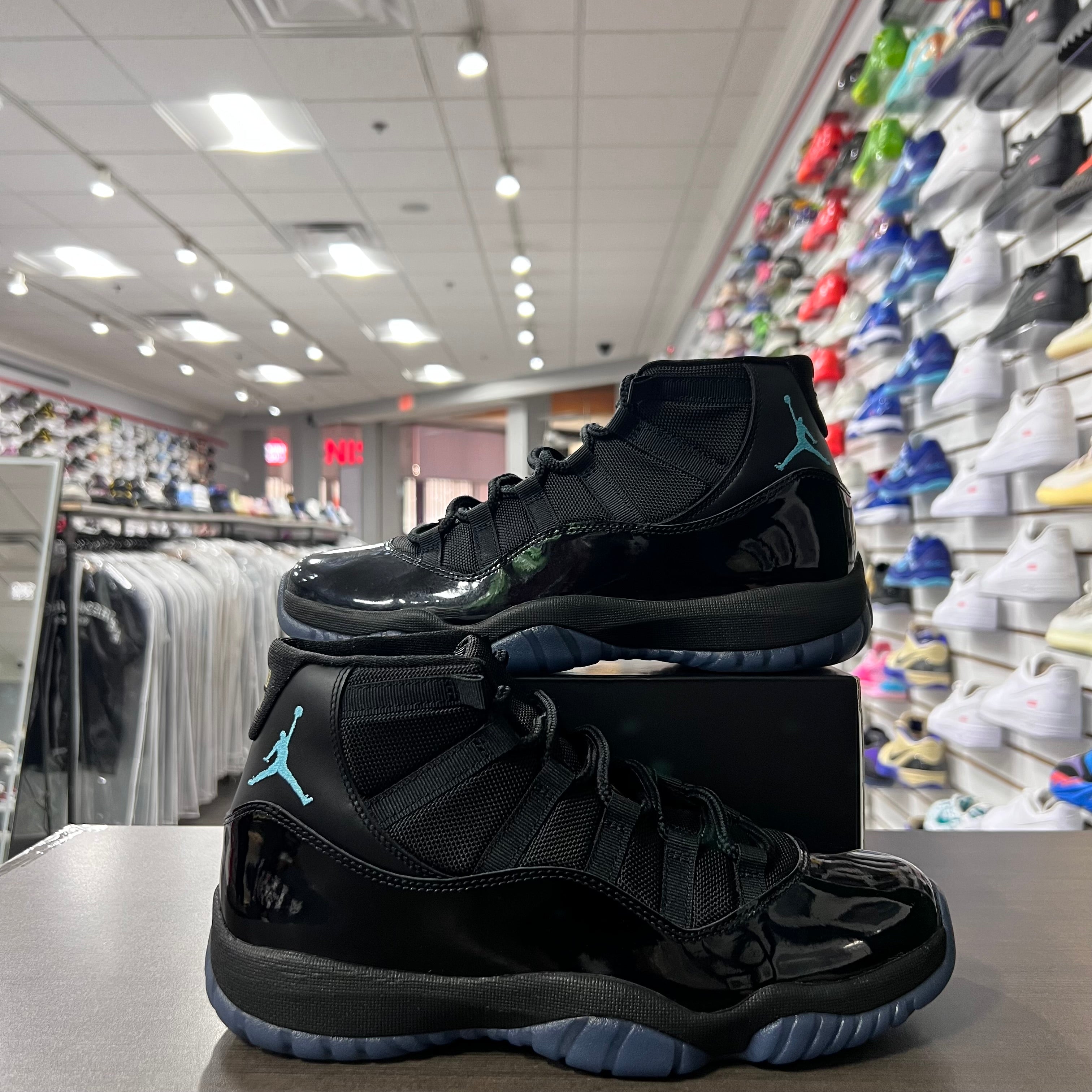 Jordan Retro 11 Mens Gamma (Lightly Worn)