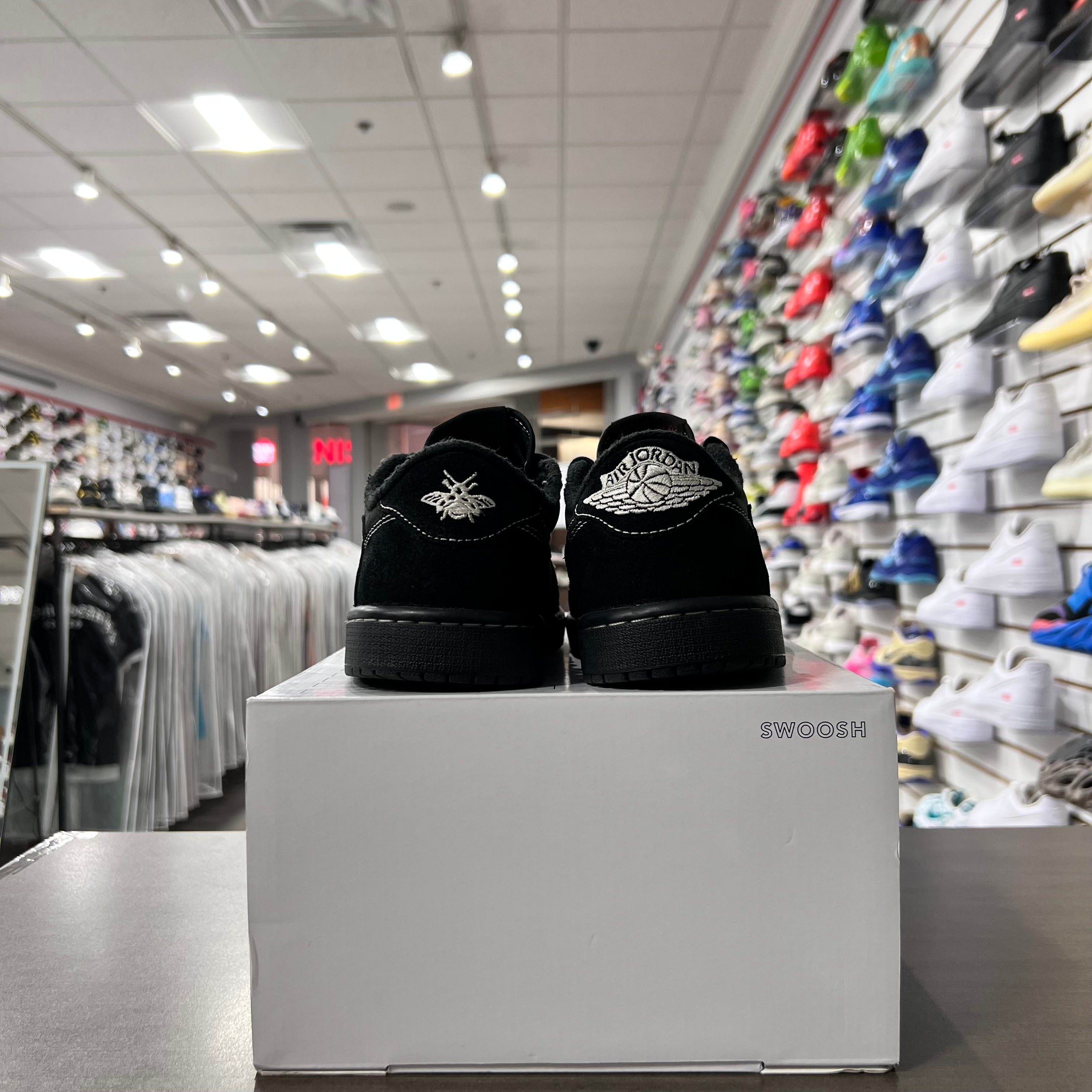 Jordan Retro 1 Low Mens Travis Phantom (Lighlty Worn+Replacement Box+Og None)
