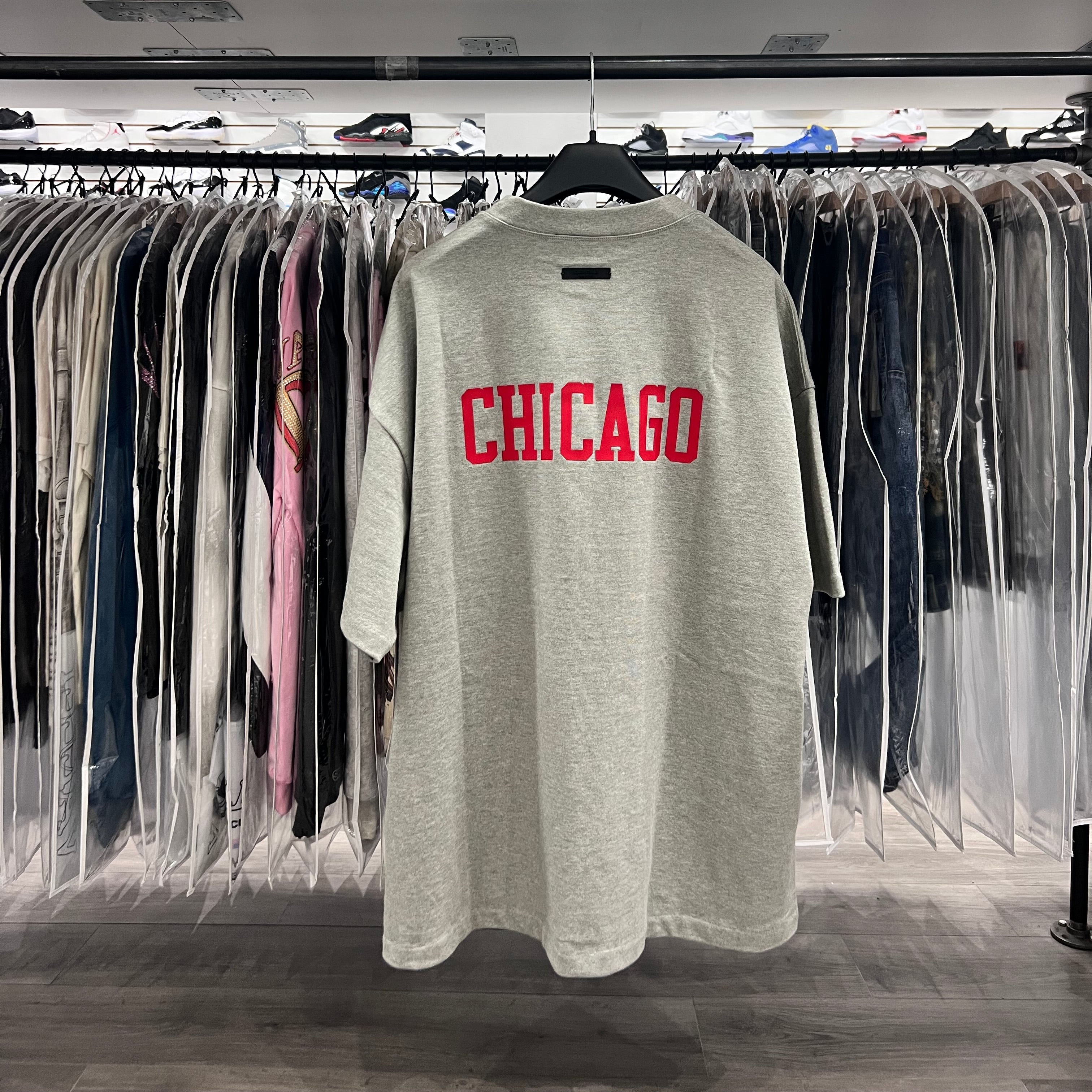 Fear Of God Essentials X Nba Bulls 90's Tee Concrete Heather