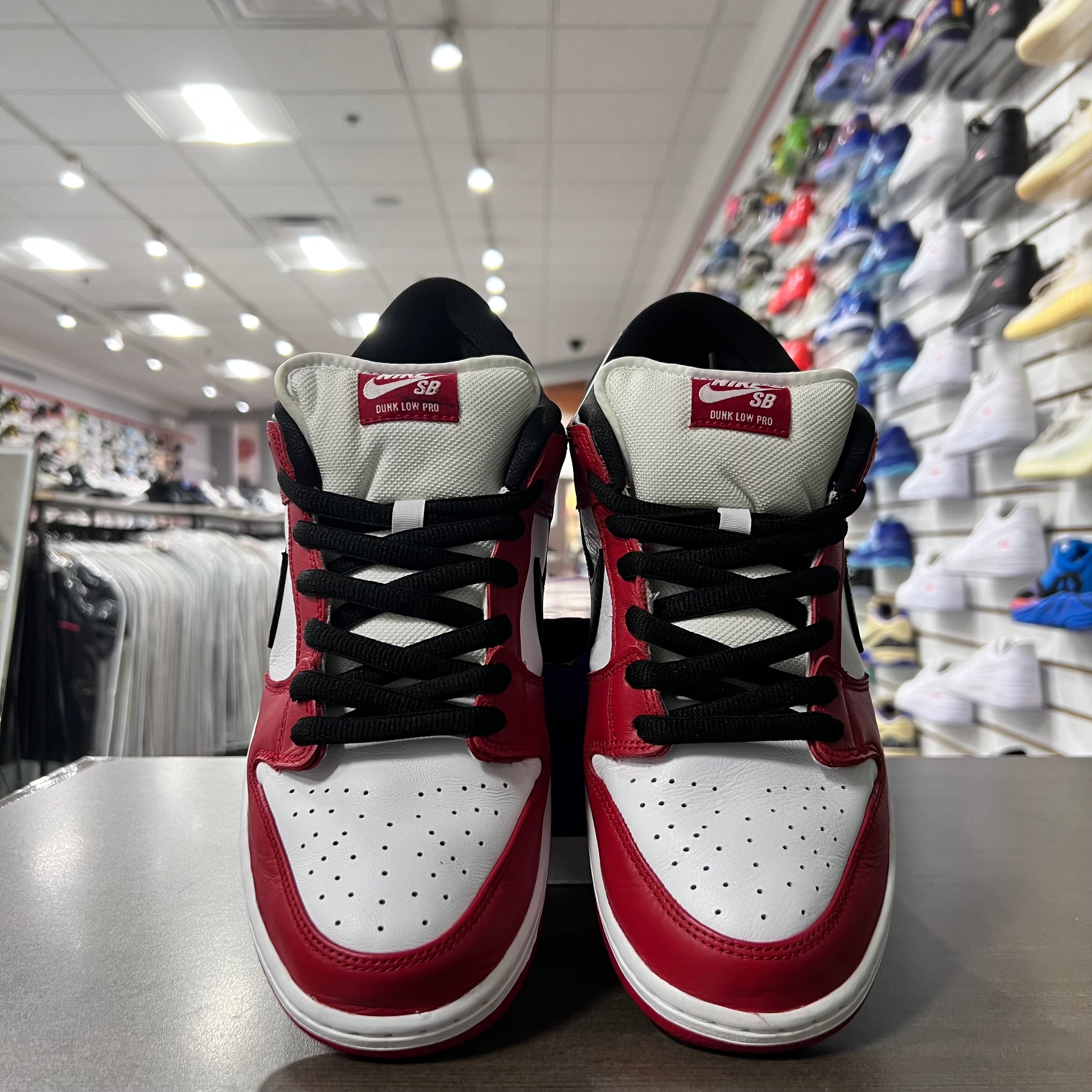 Nike Sb Dunk Low J Pack Chicago (Lightly Worn)