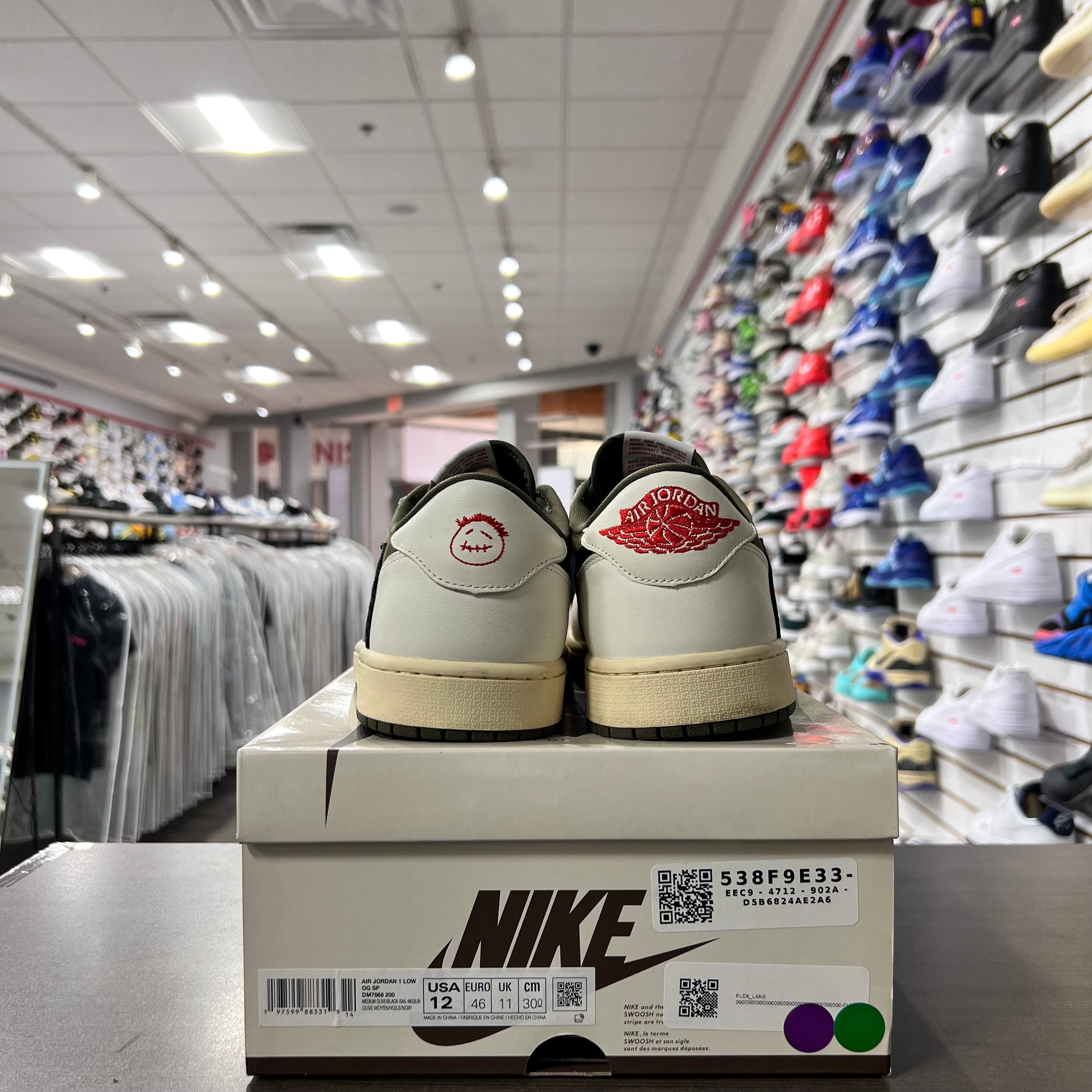 Jordan Retro 1 Low Mens Travis Scott Medium Olive (Lightly Worn)