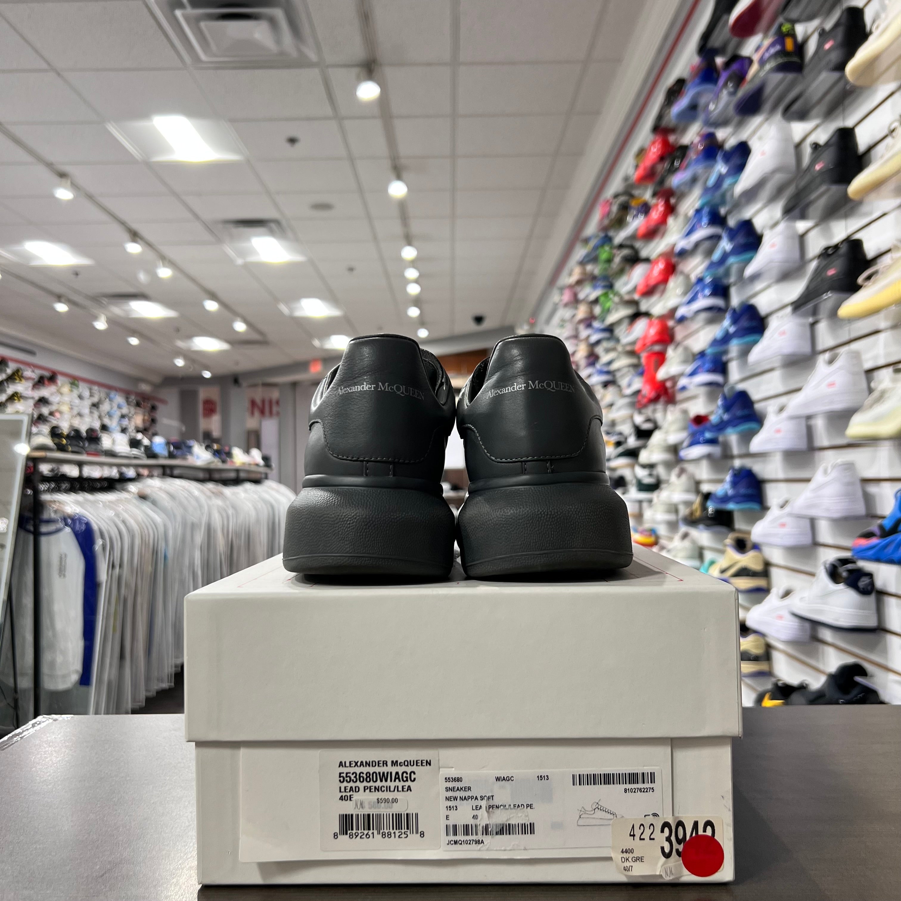 Alexander Mcqueen Sneaker Grey (Lightly Worn)