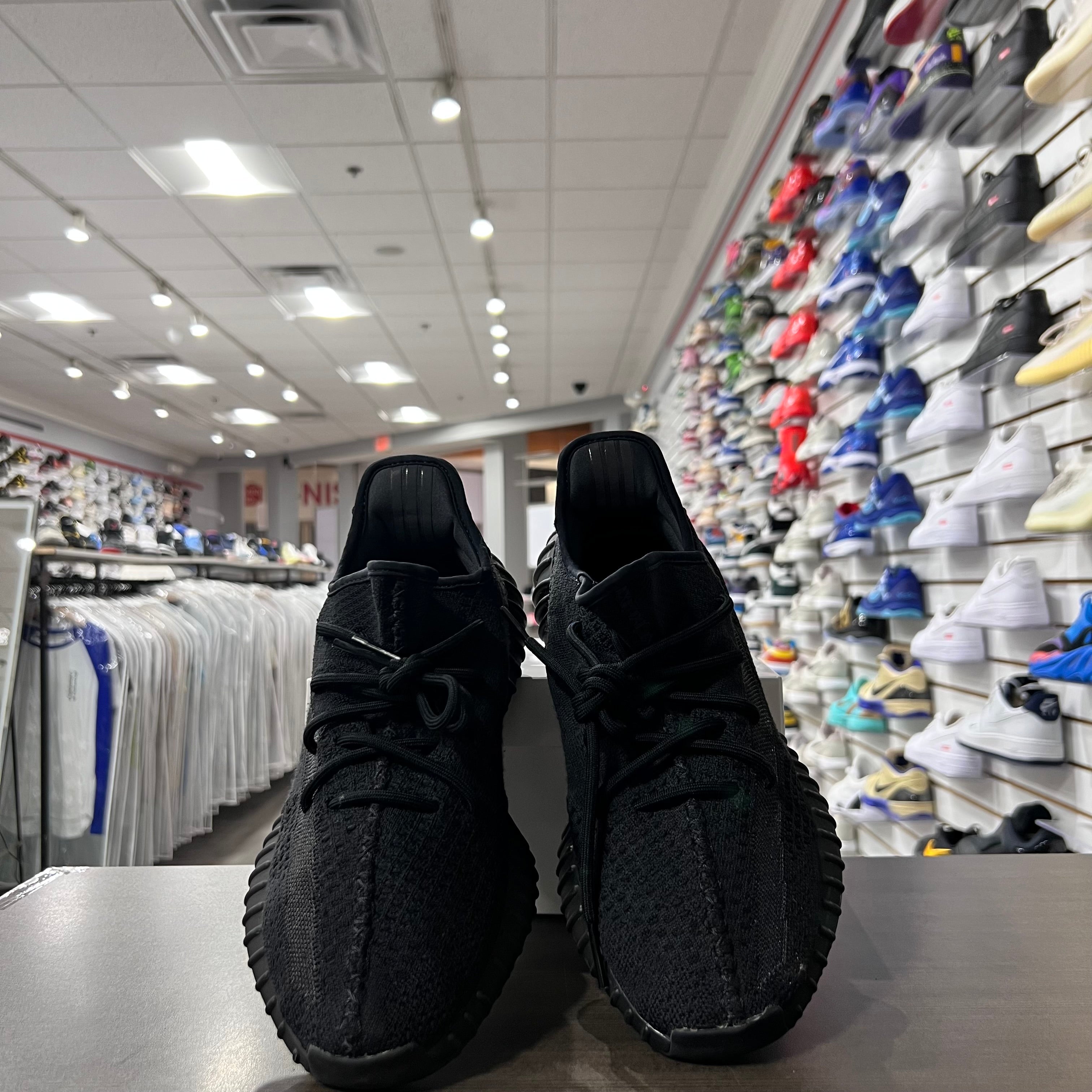 Yeezy 350 V2 Onyx (Lightly Worn + Replacement Box)