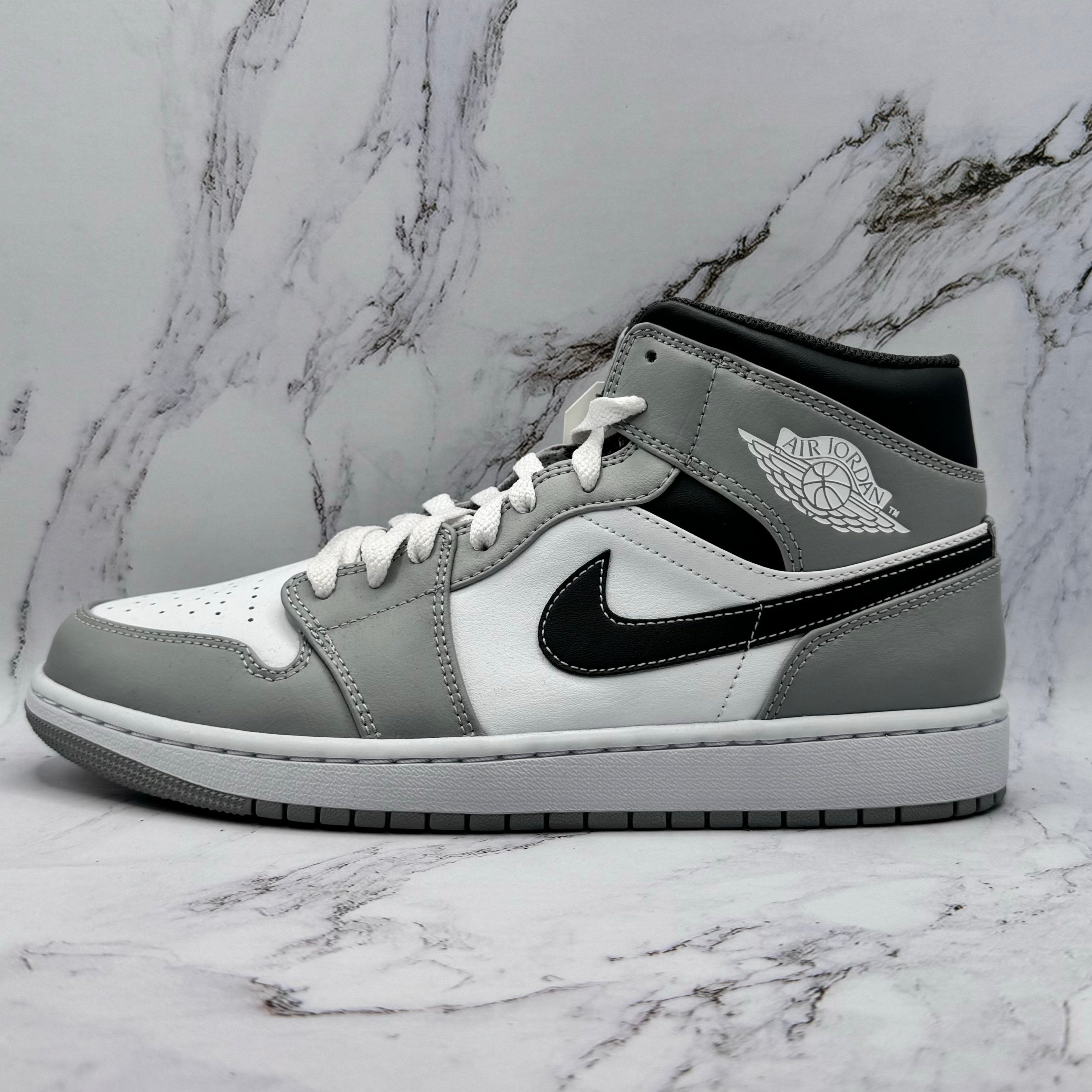 Jordan 1 Mid Mens Smoke Grey 2022