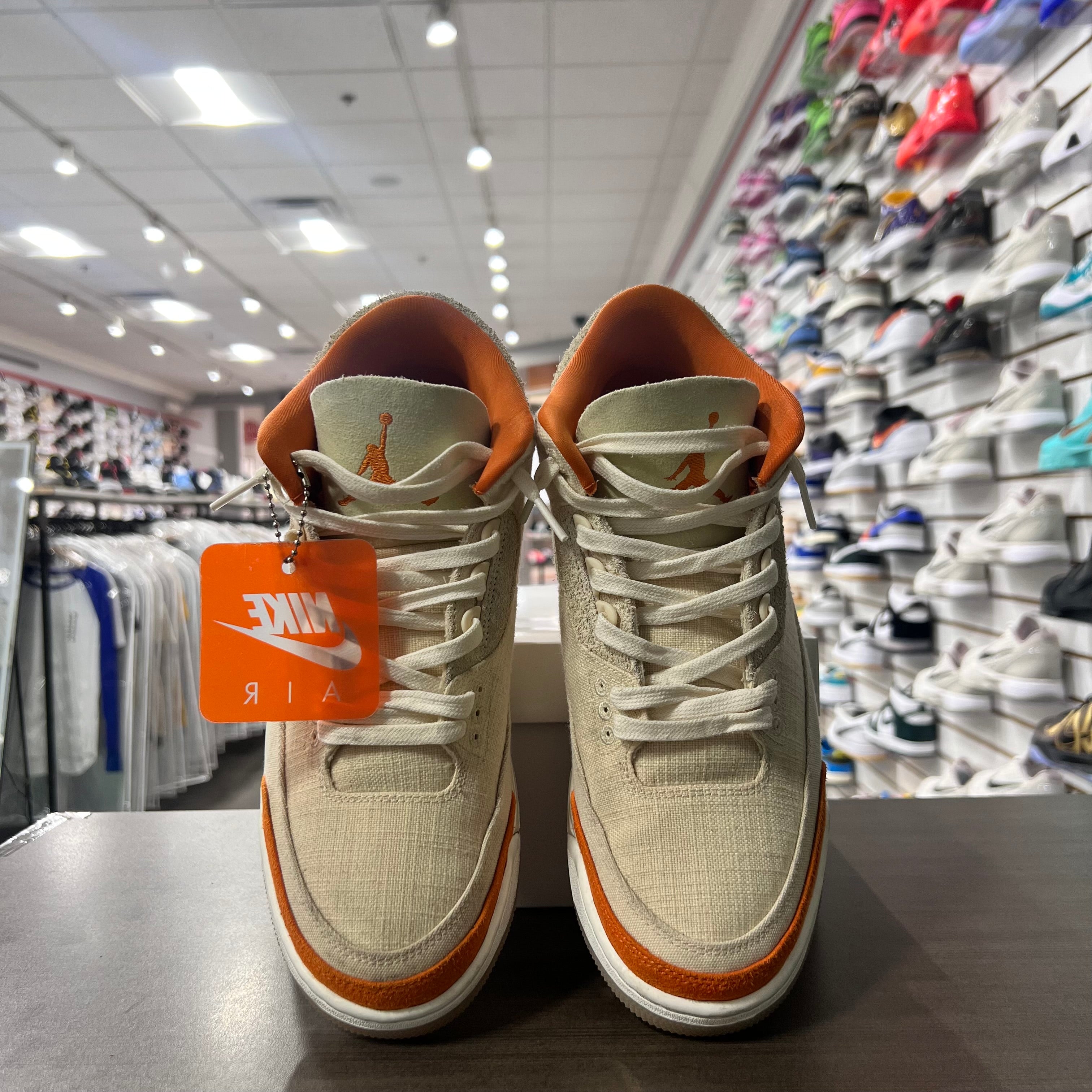 Jordan Retro 3 Womens Starfish (Lightly Worn+Replacement Box)