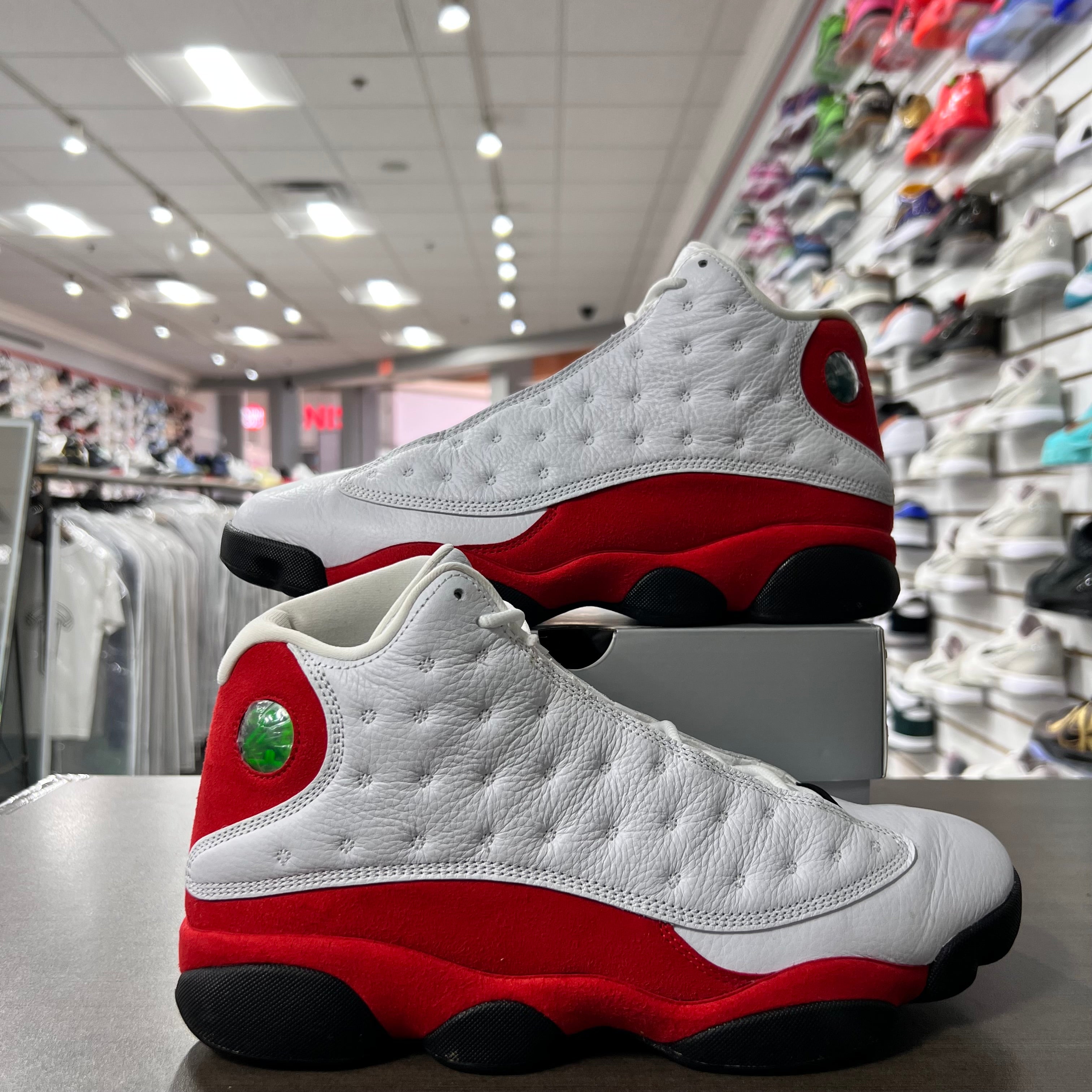 Jordan Retro 13 Mens Chicago (2026)(Lightly Worn)