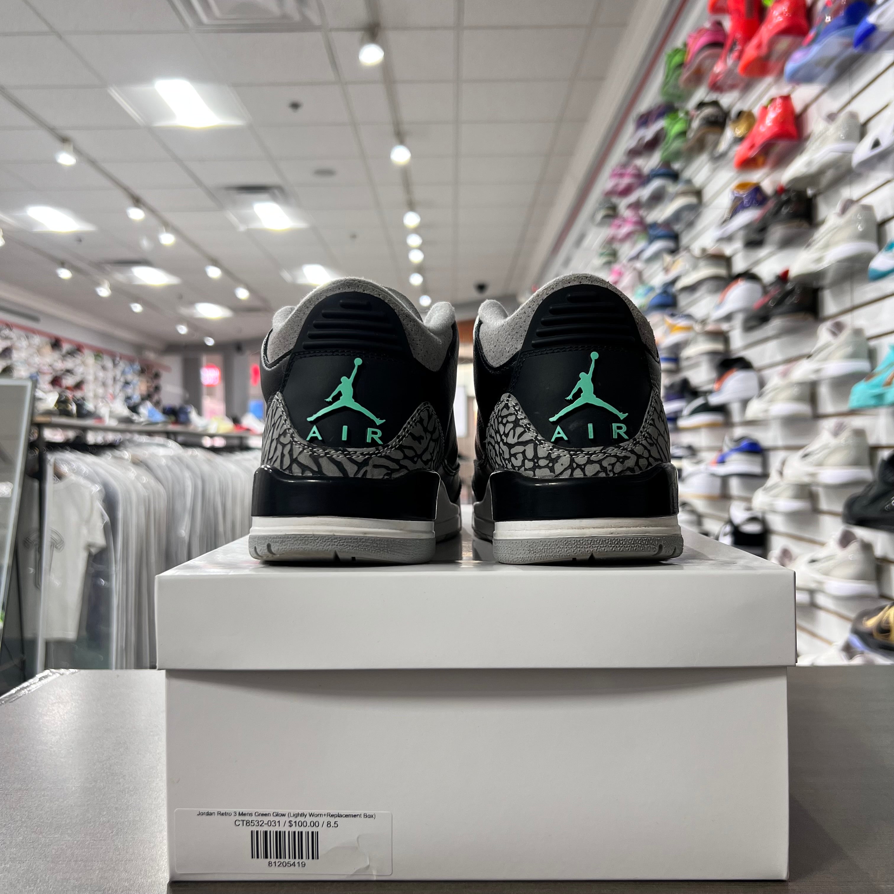 Jordan Retro 3 Mens Green Glow (Lightly Worn+Replacement Box)