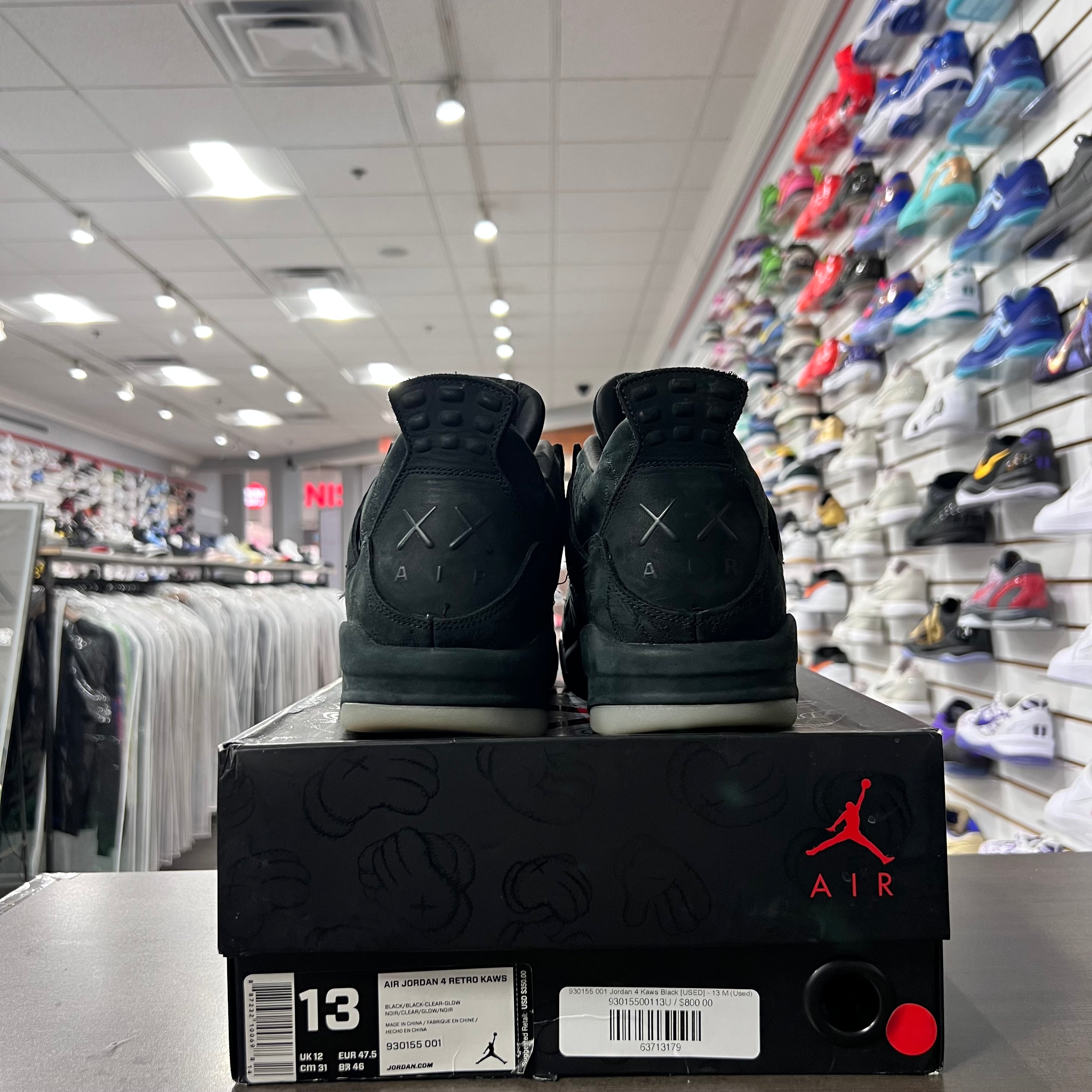 Jordan Retro 4 Mens Kaws Black (Lightly Worn)