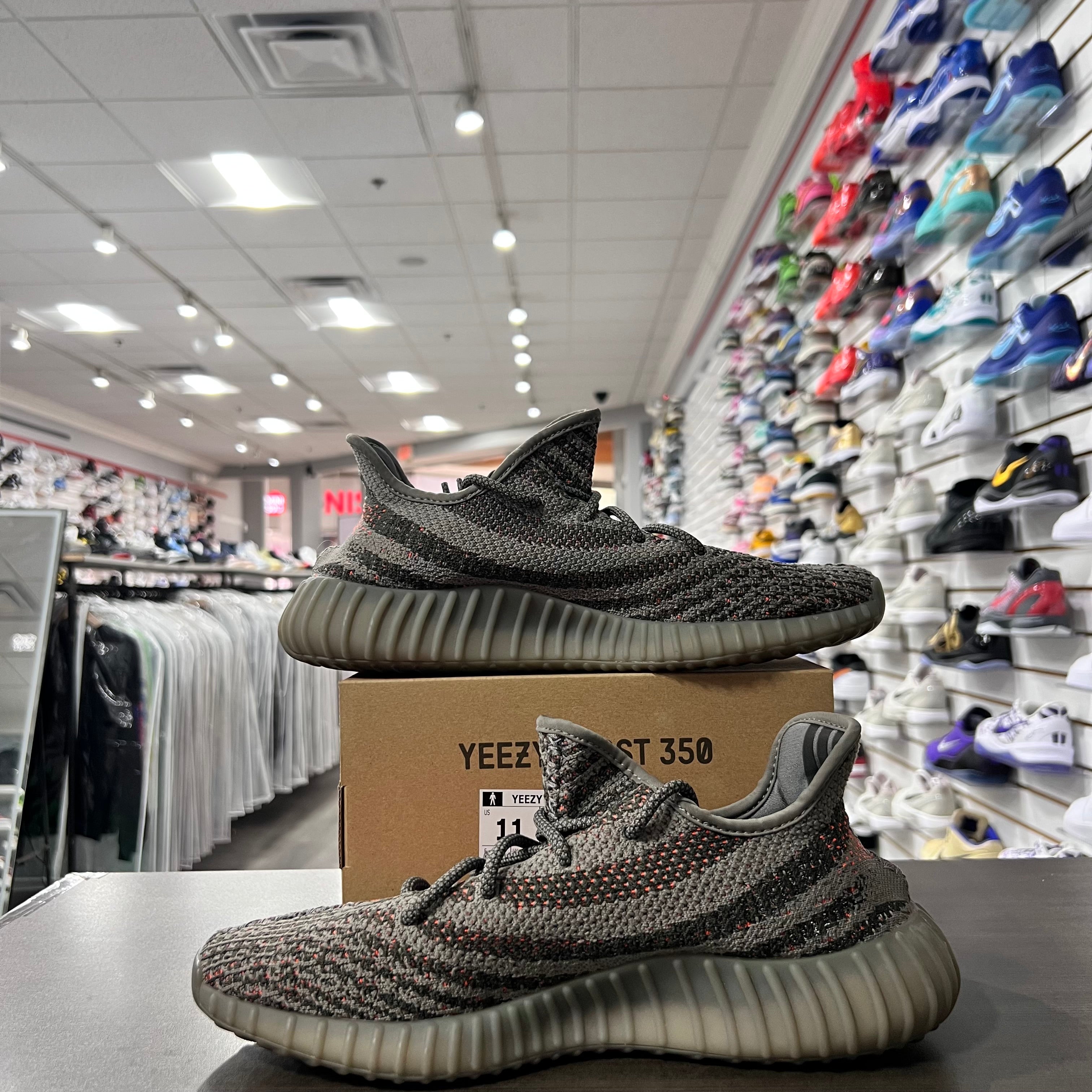 Yeezy 350 V2 Reflective Beluga (Lightly Worn)